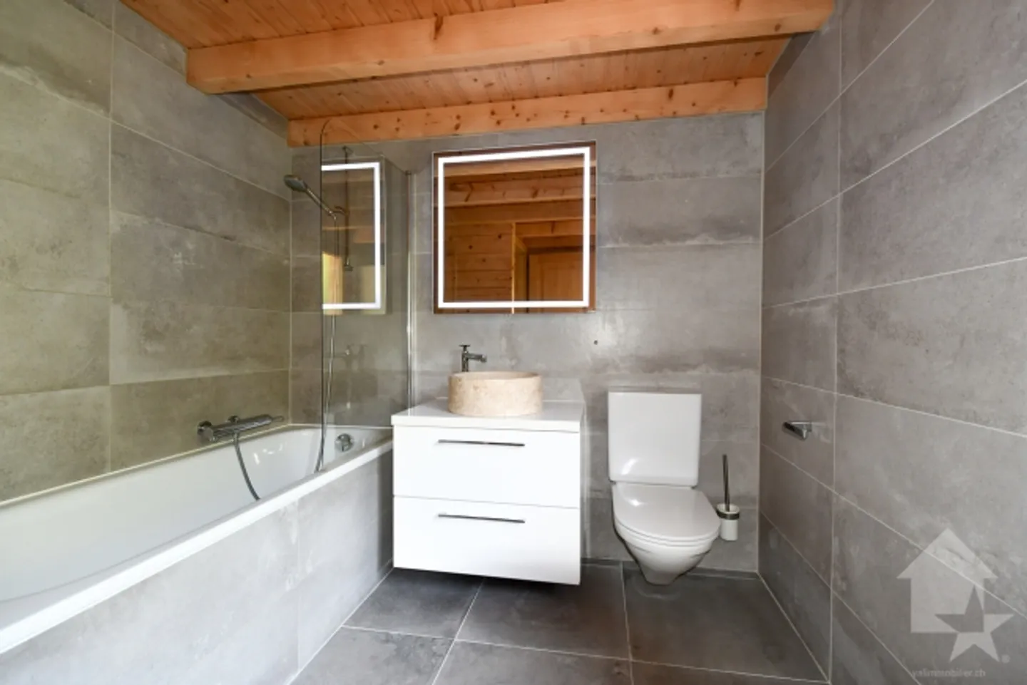 «Spacieux chalet à quelques minutes de Saxon» - Photo 15 sur 20