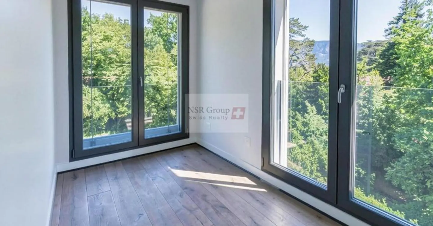 Spacious 5-room contemporary apartment with two parking spaces - Exclusive - Photo 10 of 12