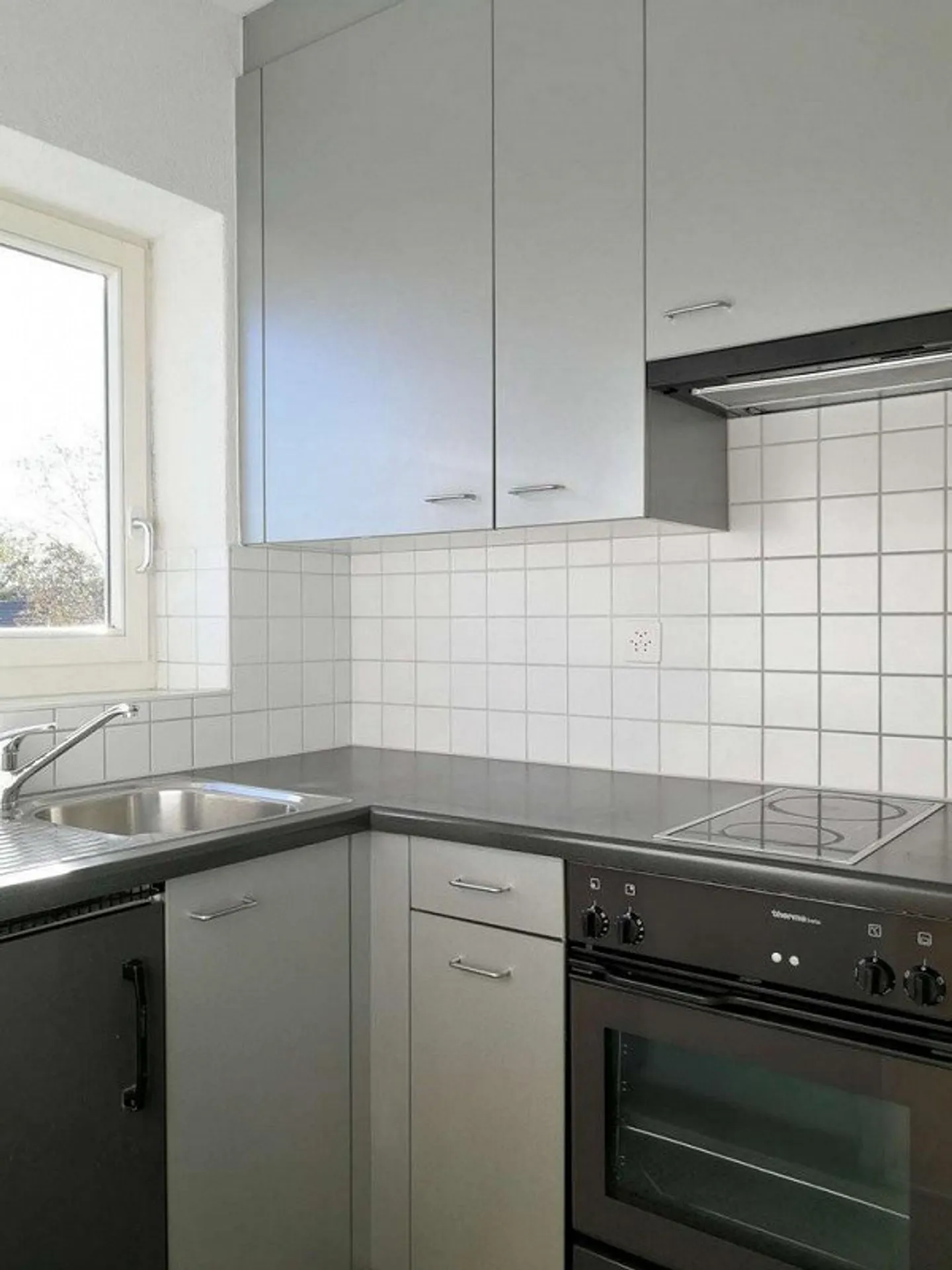 Central living in Bern! - Photo 3 of 5