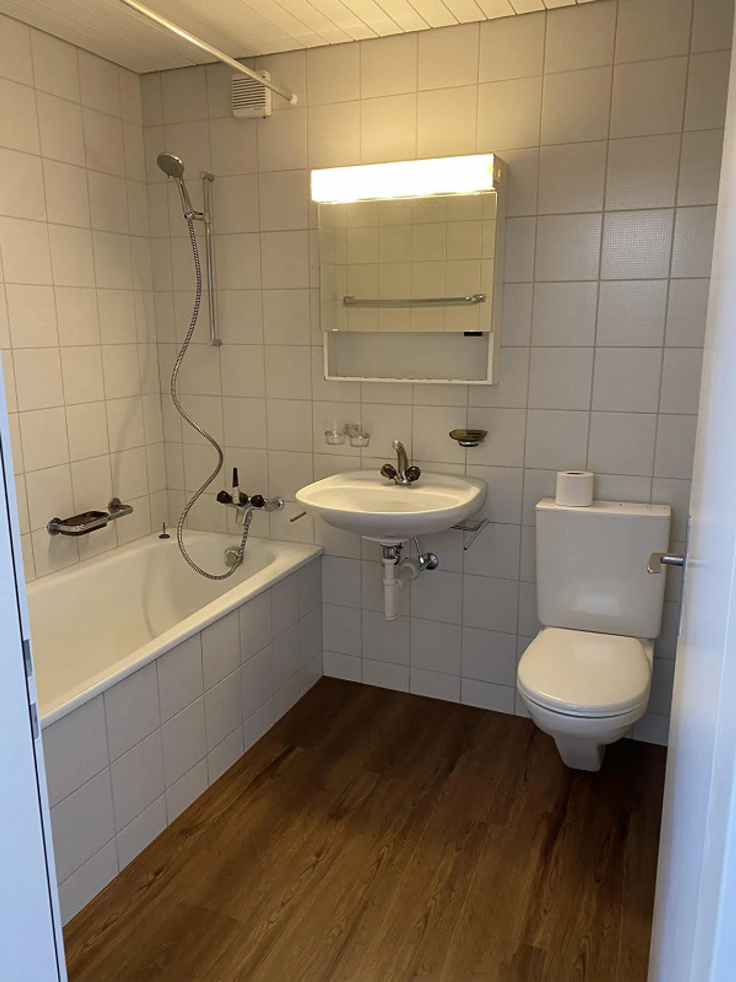 Gemütliche Dachwohnung mit Balkon - Foto 10 von 10