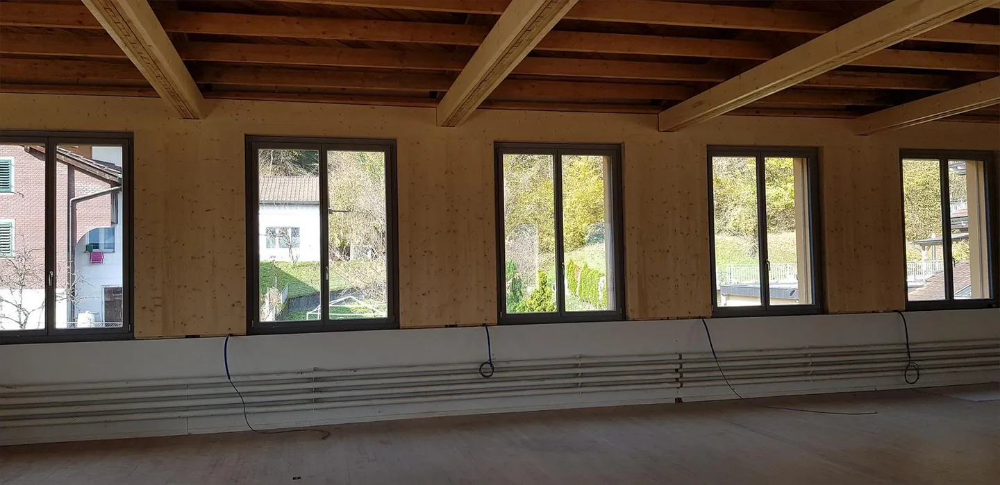 Spacious Loft Office and Commercial Property for Rent - Photo 4 of 6