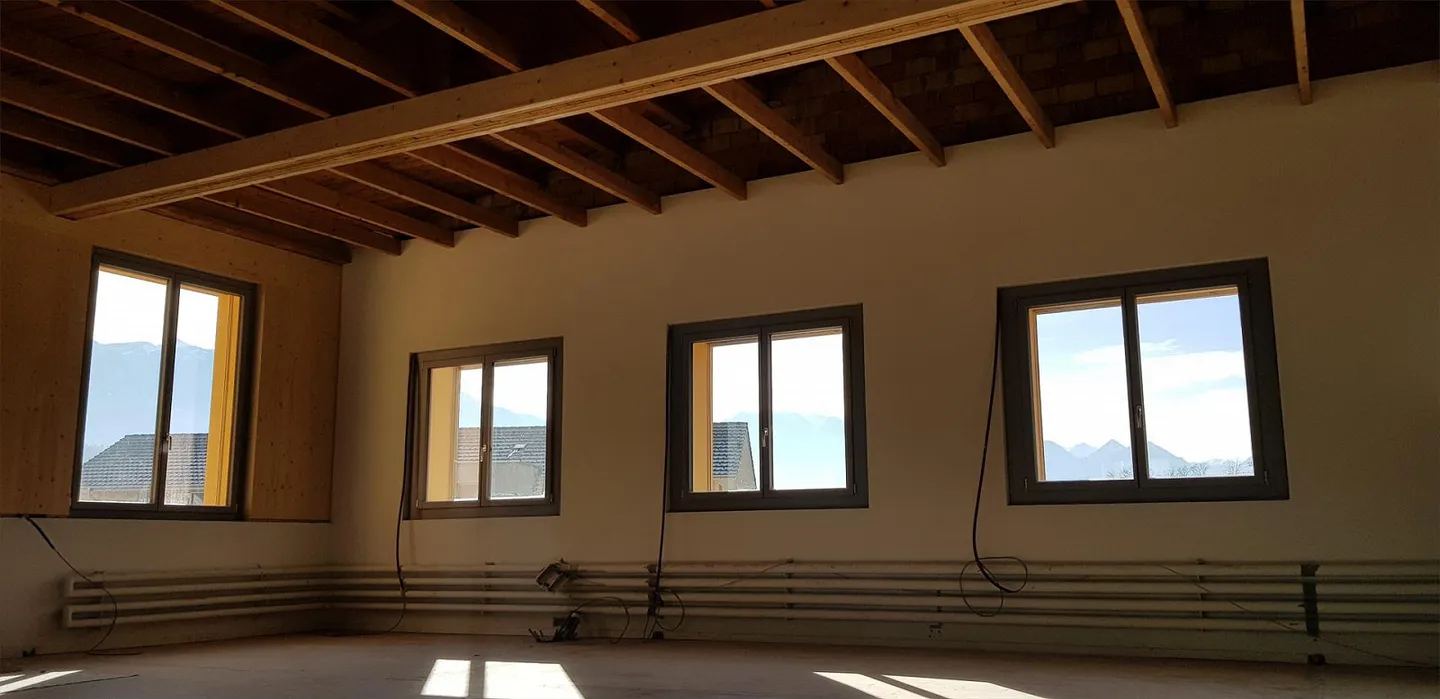 Spacious Loft Office and Commercial Property for Rent - Photo 6 of 6