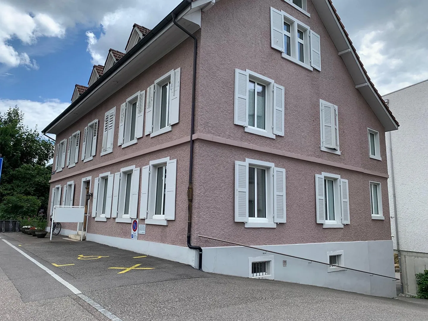 Charmante 3.5-Zimmer-Wohnung mit Balkon in Liestal - Foto 4 von 9