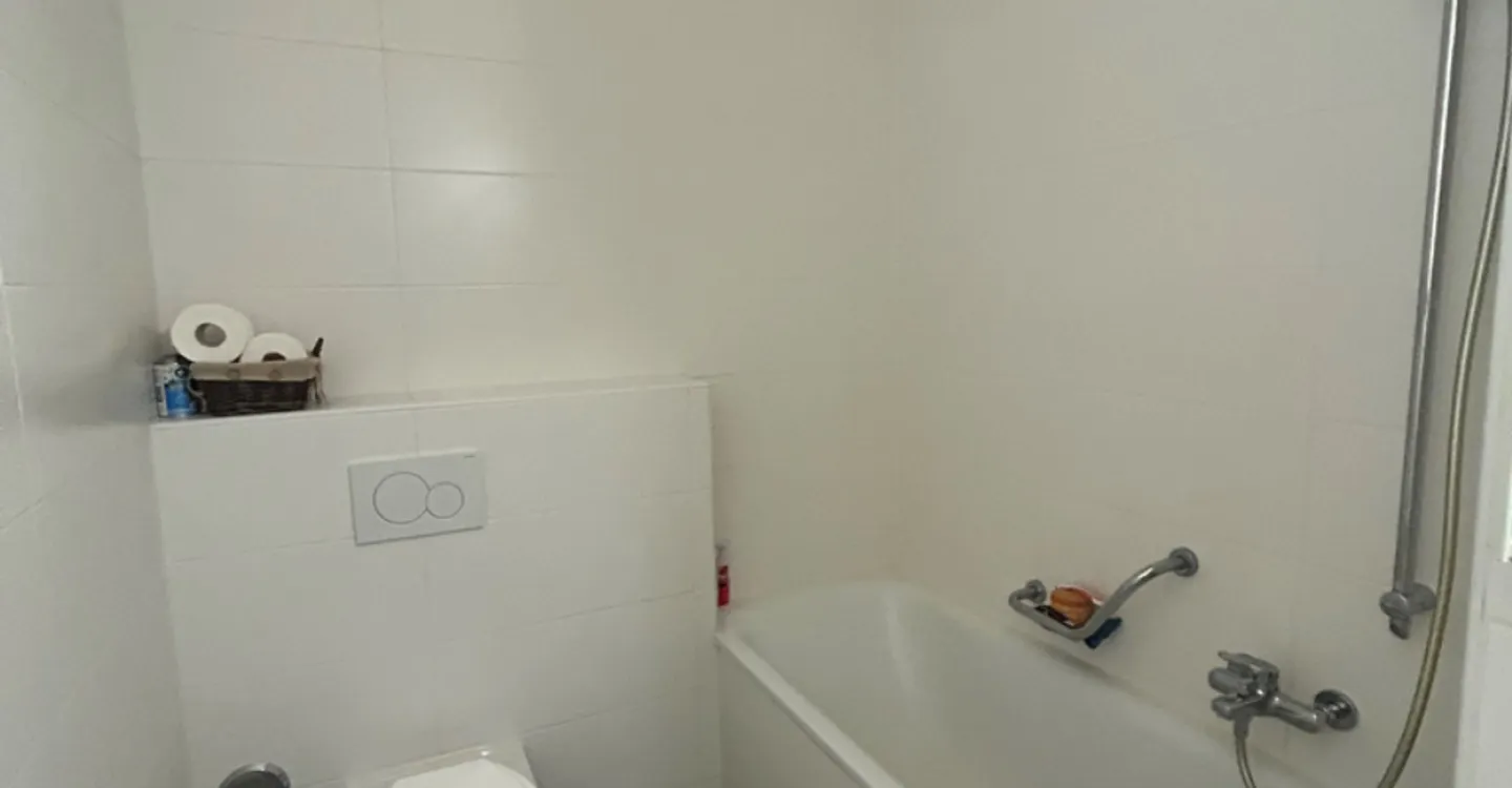 Charmante 2-Zimmer-Wohnung von 53m2 zur Miete in einem grünen Gebiet - Foto 7 von 8