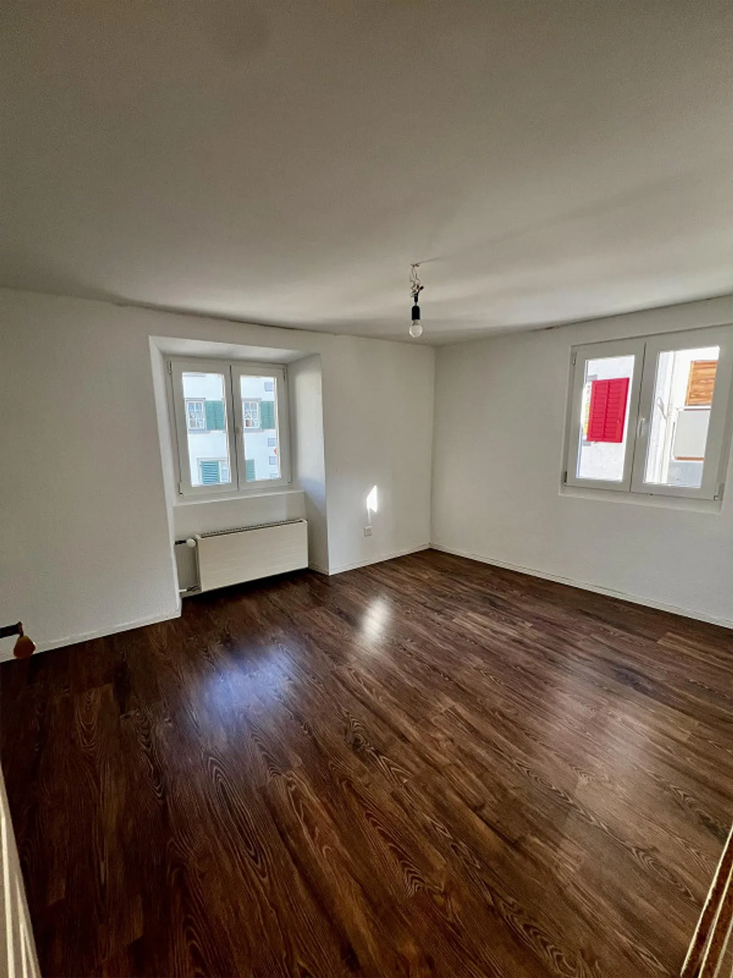 3.5 Room Apartment in Mollis - Photo 2 of 6