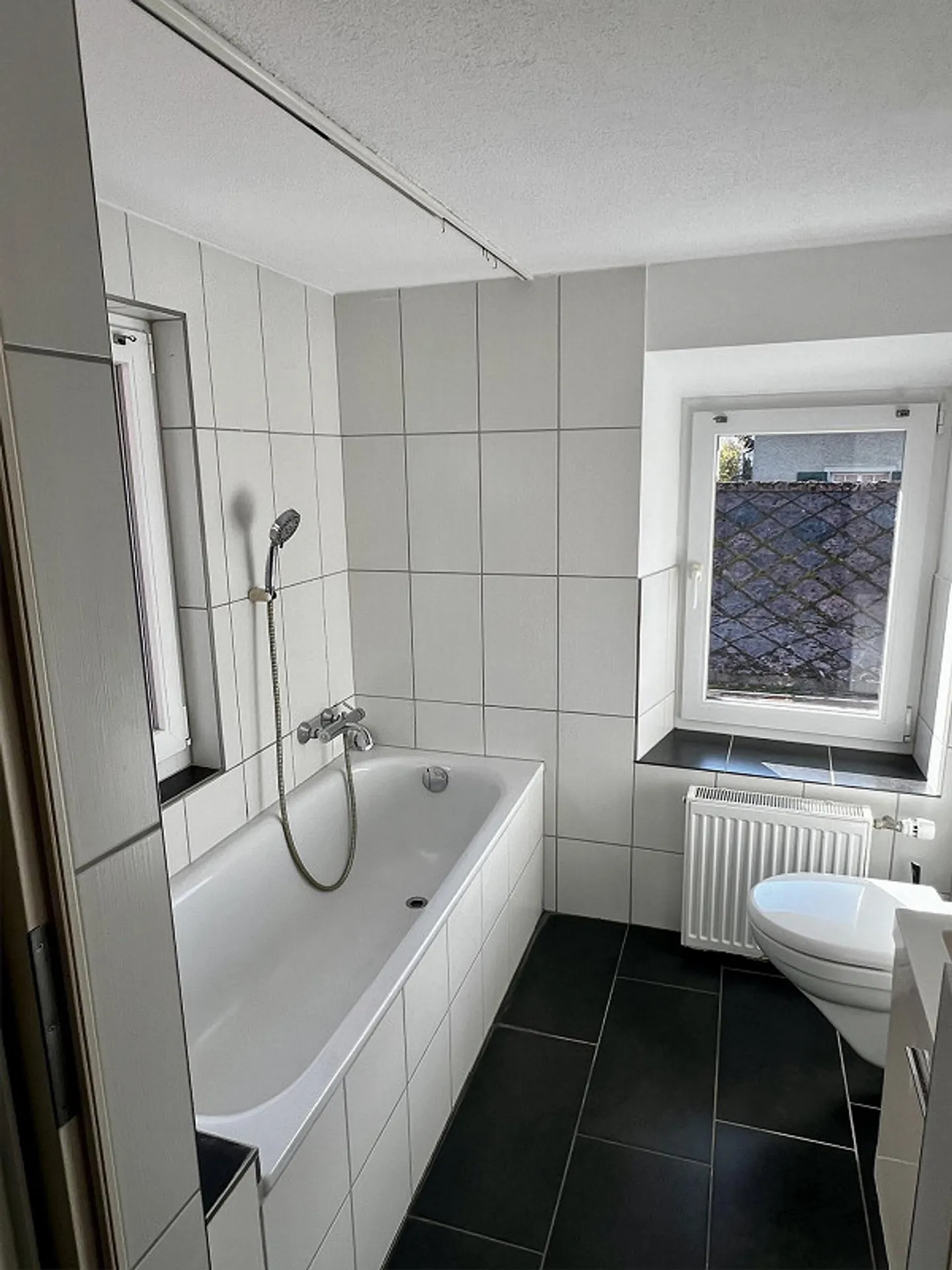 3.5 Room Apartment in Mollis - Photo 5 of 6