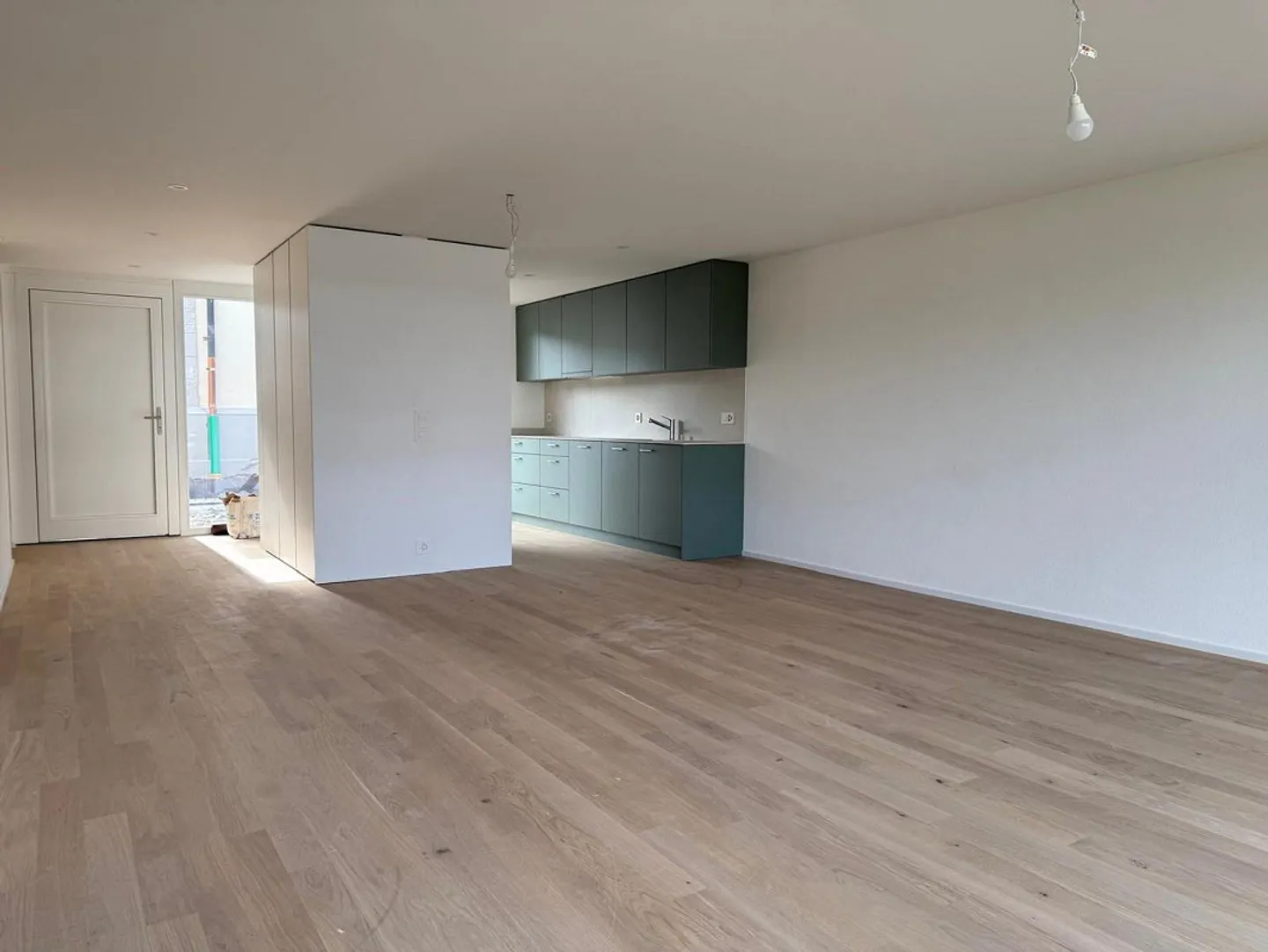 Neubau-Reihenhaus mit moderner 3.5-Zimmer-Maisonette-Wohnung! - Photo 3 sur 8