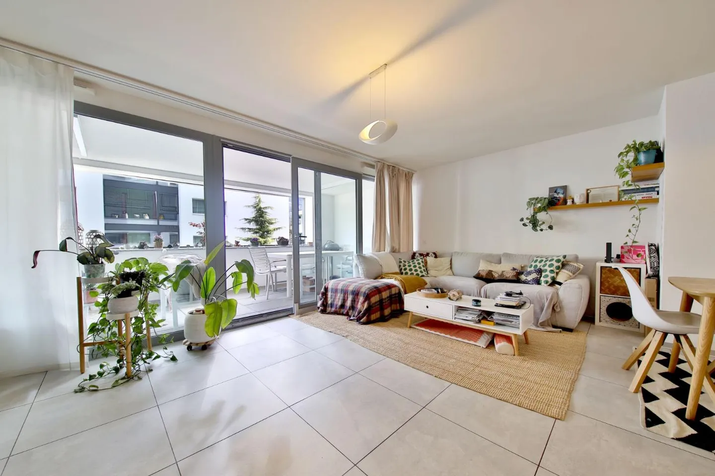 Appartement Charmant à Sion - Photo 1 sur 13