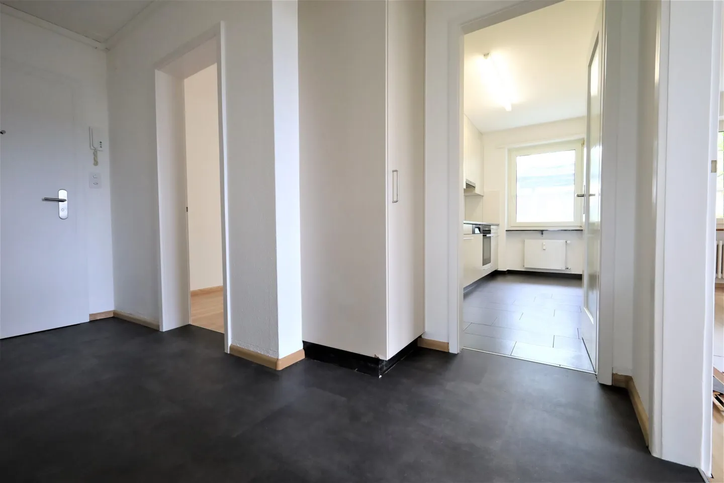 Moderne Wohnungen in sanierter Liegenschaft im Längi-Quartier - Foto 3 von 9