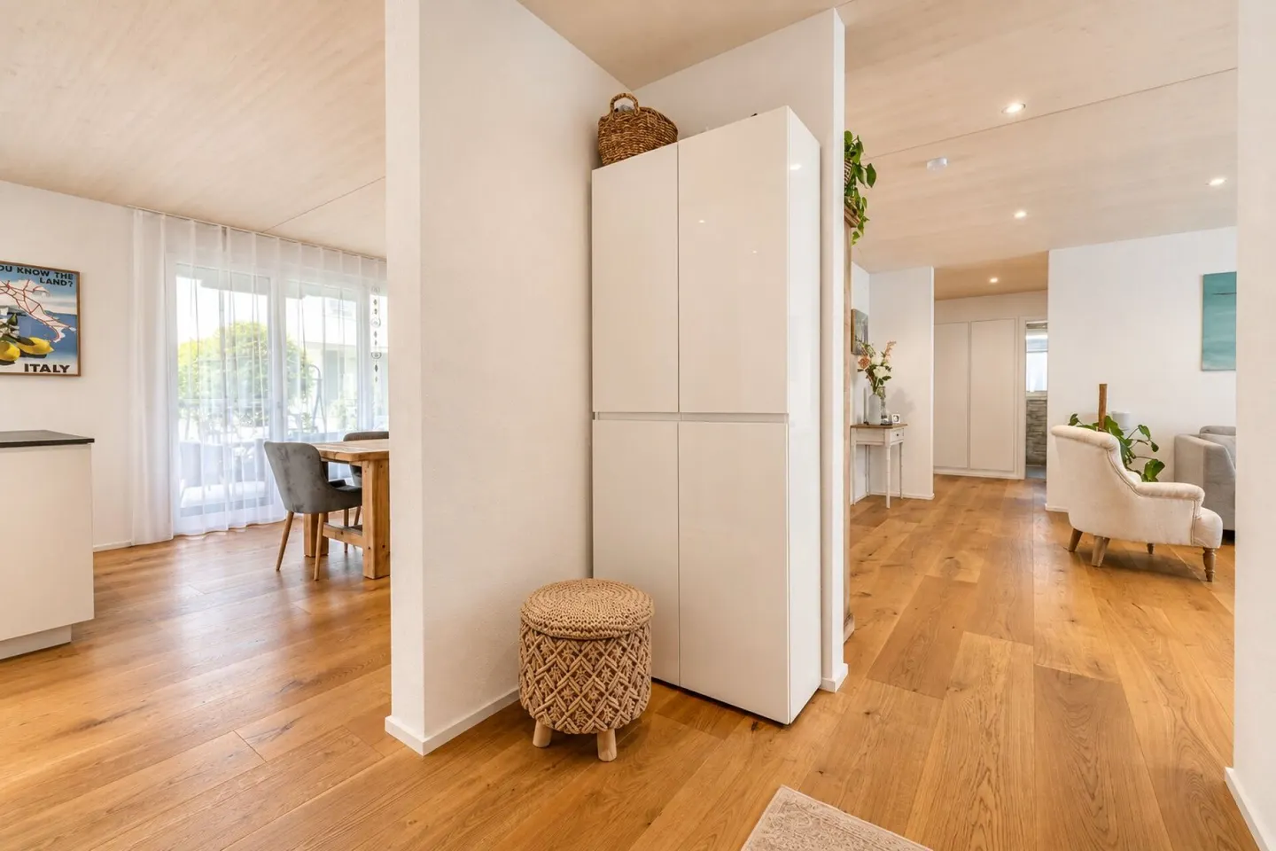 Appartement de jardin de 4,5 pièces de haute qualité dans un quartier familial calme sans circulation de transit - Photo 6 sur 27