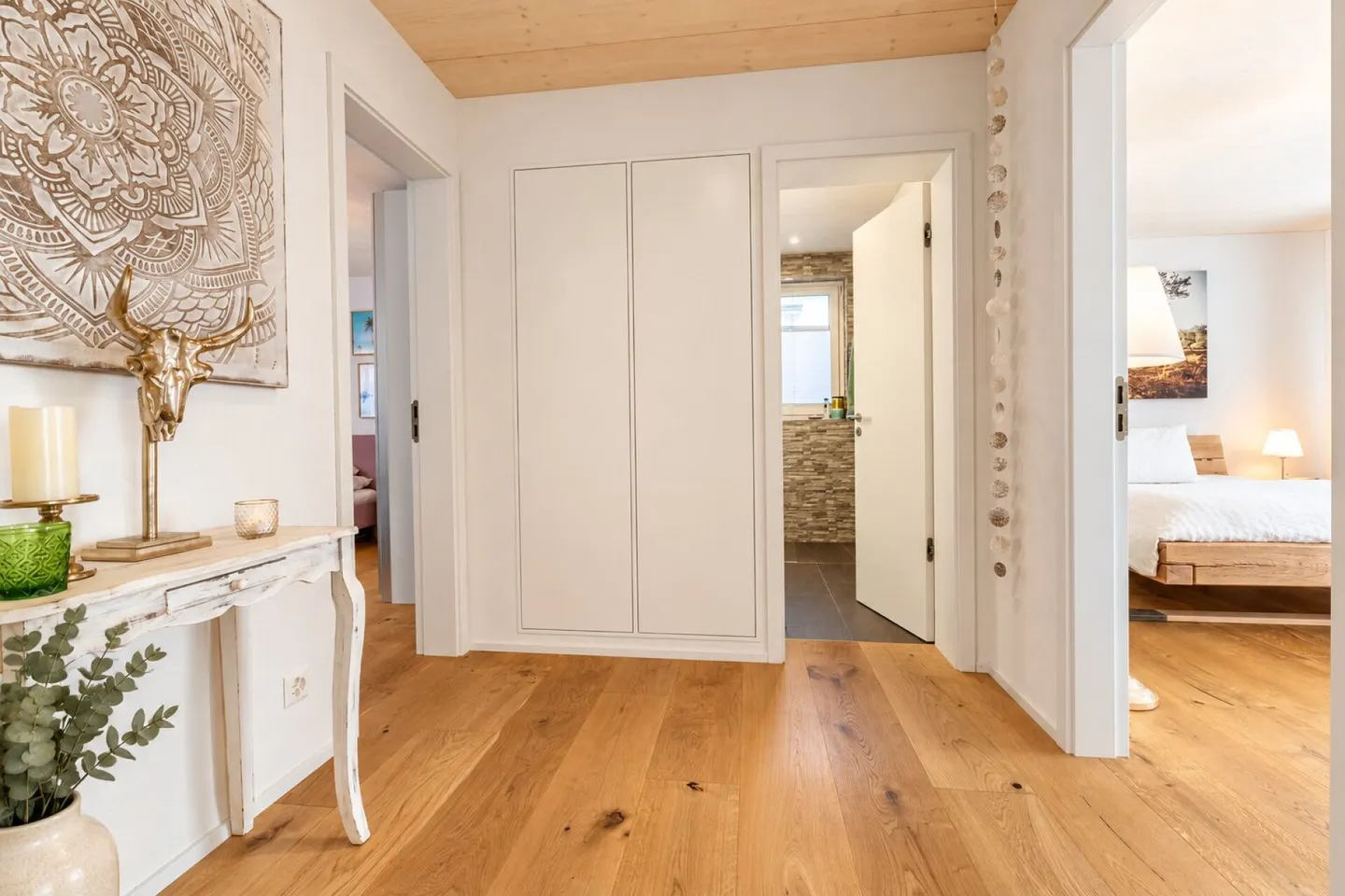 Appartement de jardin de 4,5 pièces de haute qualité dans un quartier familial calme sans circulation de transit - Photo 13 sur 27