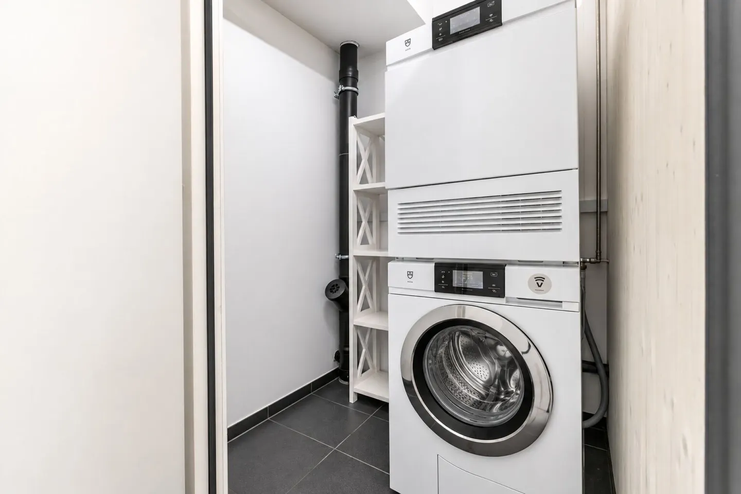 Appartement de jardin de 4,5 pièces de haute qualité dans un quartier familial calme sans circulation de transit - Photo 14 sur 27