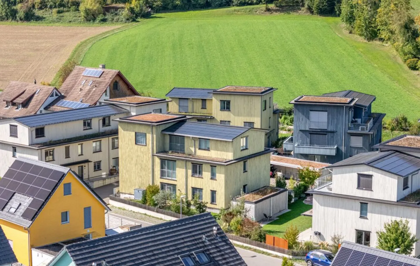 Appartement de jardin de 4,5 pièces de haute qualité dans un quartier familial calme sans circulation de transit - Photo 21 sur 27