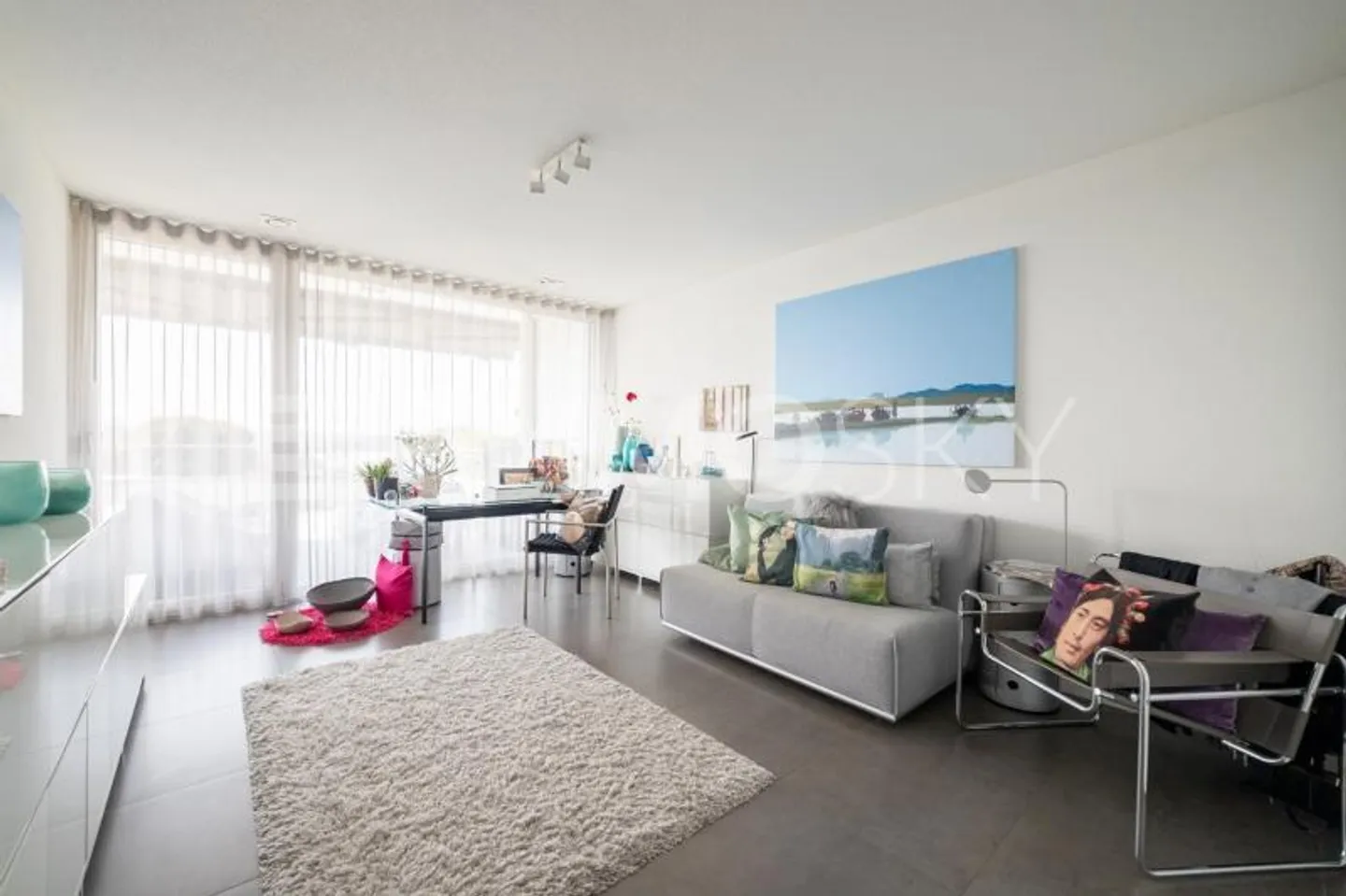 Exclusive Terrace Apartment in Gampelen - Photo 3 of 5