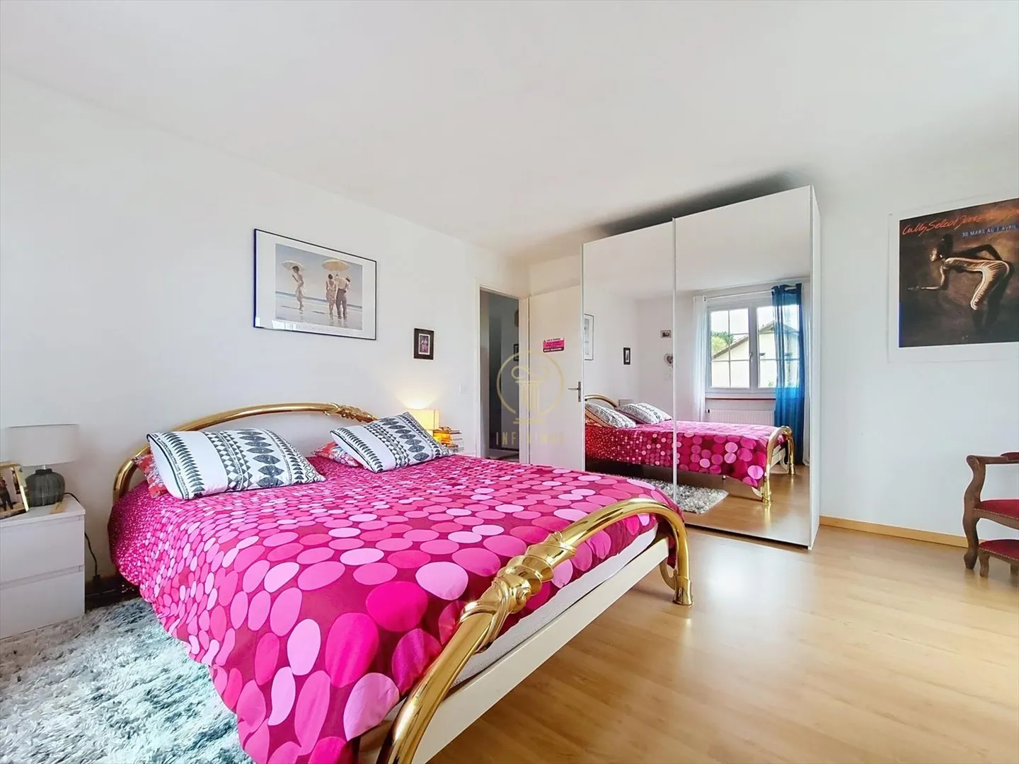 RENENS, RARE ITEM! Semi-detached villa not subject to a condominium of 5.5 rooms with a large garden. - Photo 10 of 13