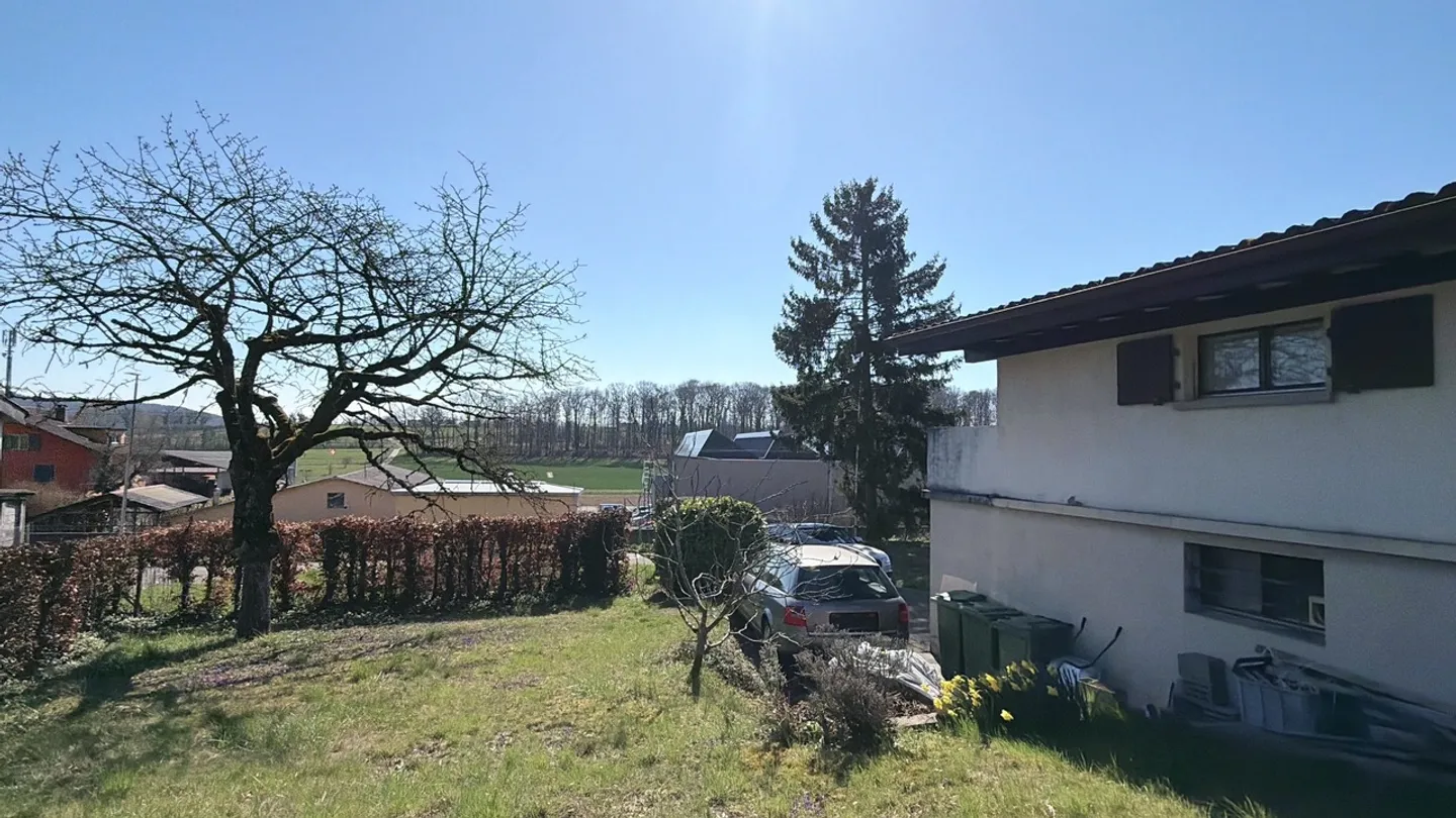 Parzelle mit bestehendem Haus mit hohem Entwicklungspotenzial - Foto 12 von 14