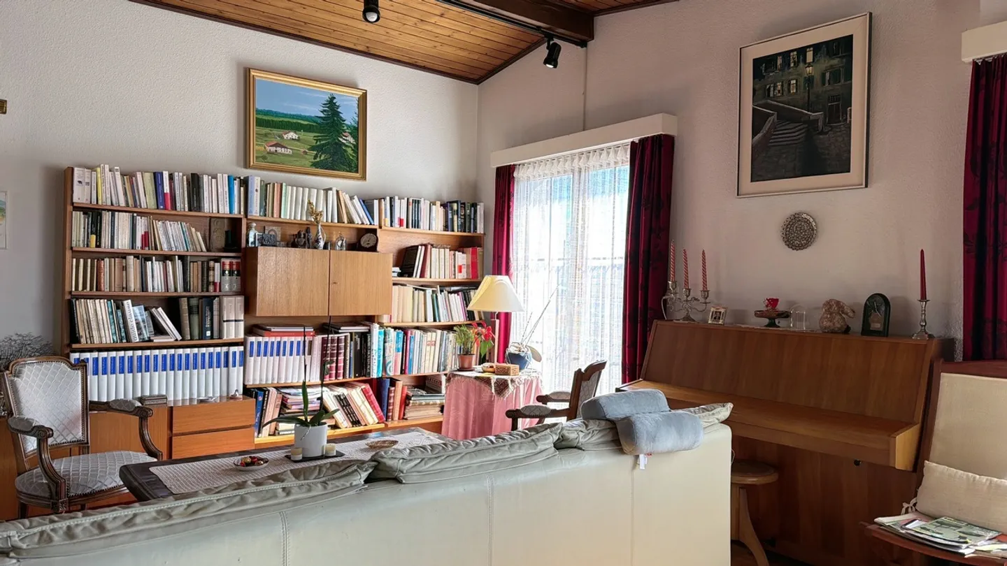 Parzelle mit bestehendem Haus mit hohem Entwicklungspotenzial - Foto 7 von 14