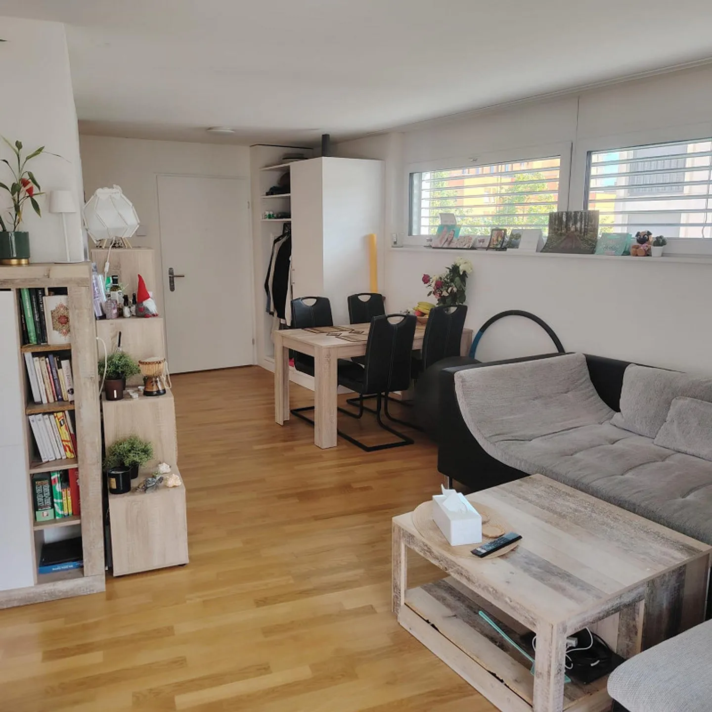 Appartement moderne 2.5 pièces avec balcon à Zurich Oerlikon - à partir du 01.10.20 - Photo 4 sur 9
