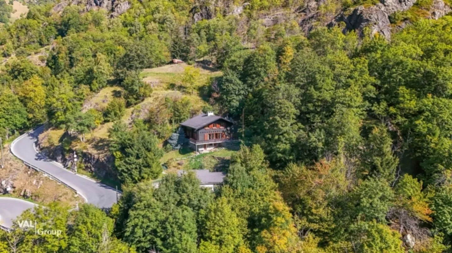 Chalet soleggiato con una posizione isolata da sogno vicino a Belalp - Foto 2 di 20