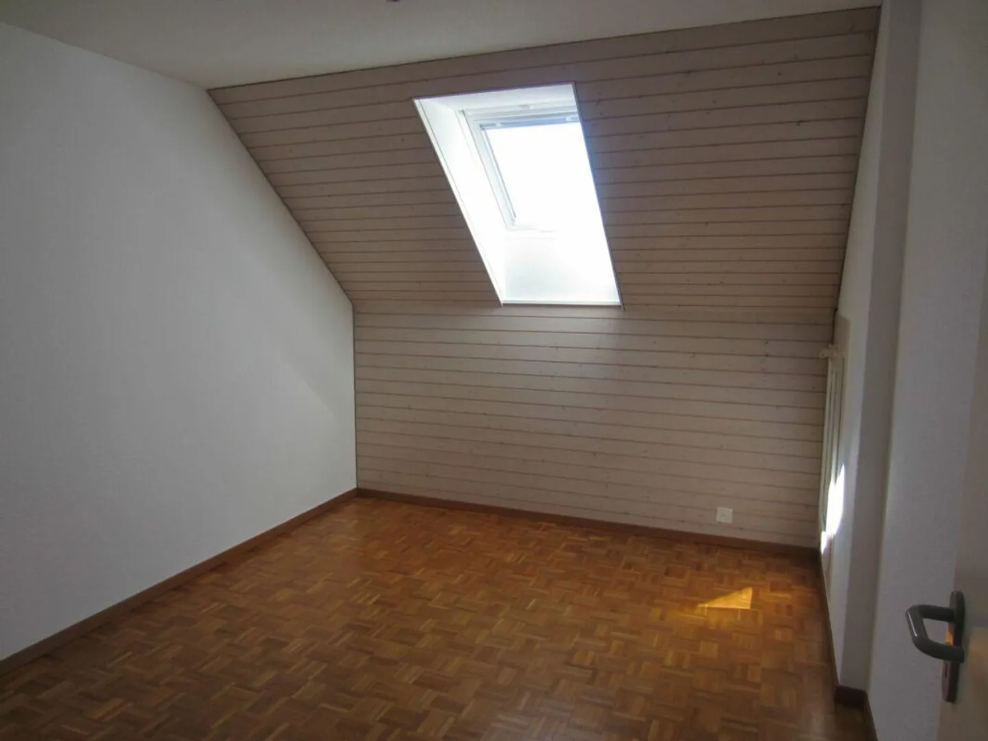 Beautiful 3.5 room apartment with mountain view - Photo 6 of 10