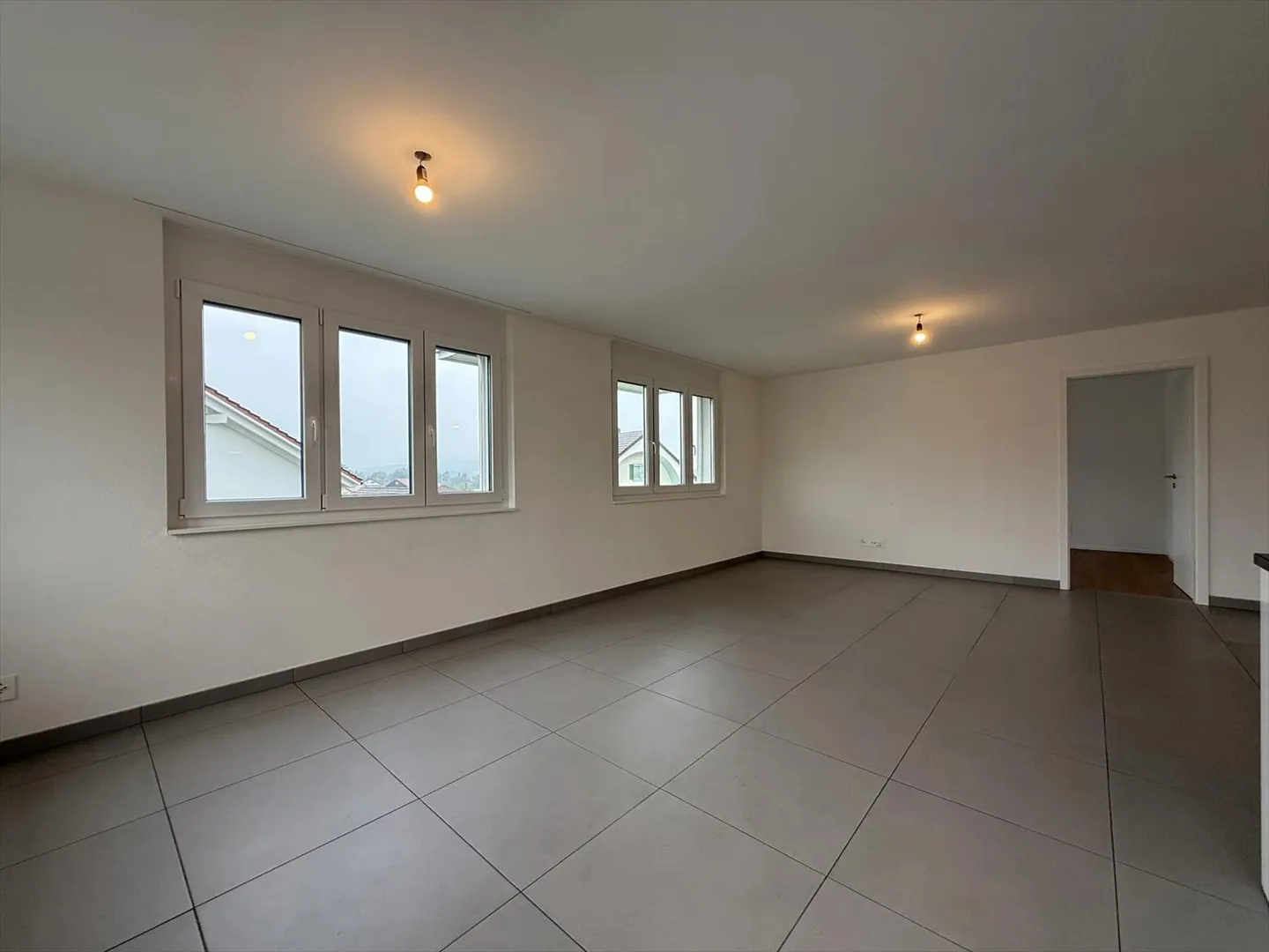 Appartamento 4 locali - Foto 2 di 9