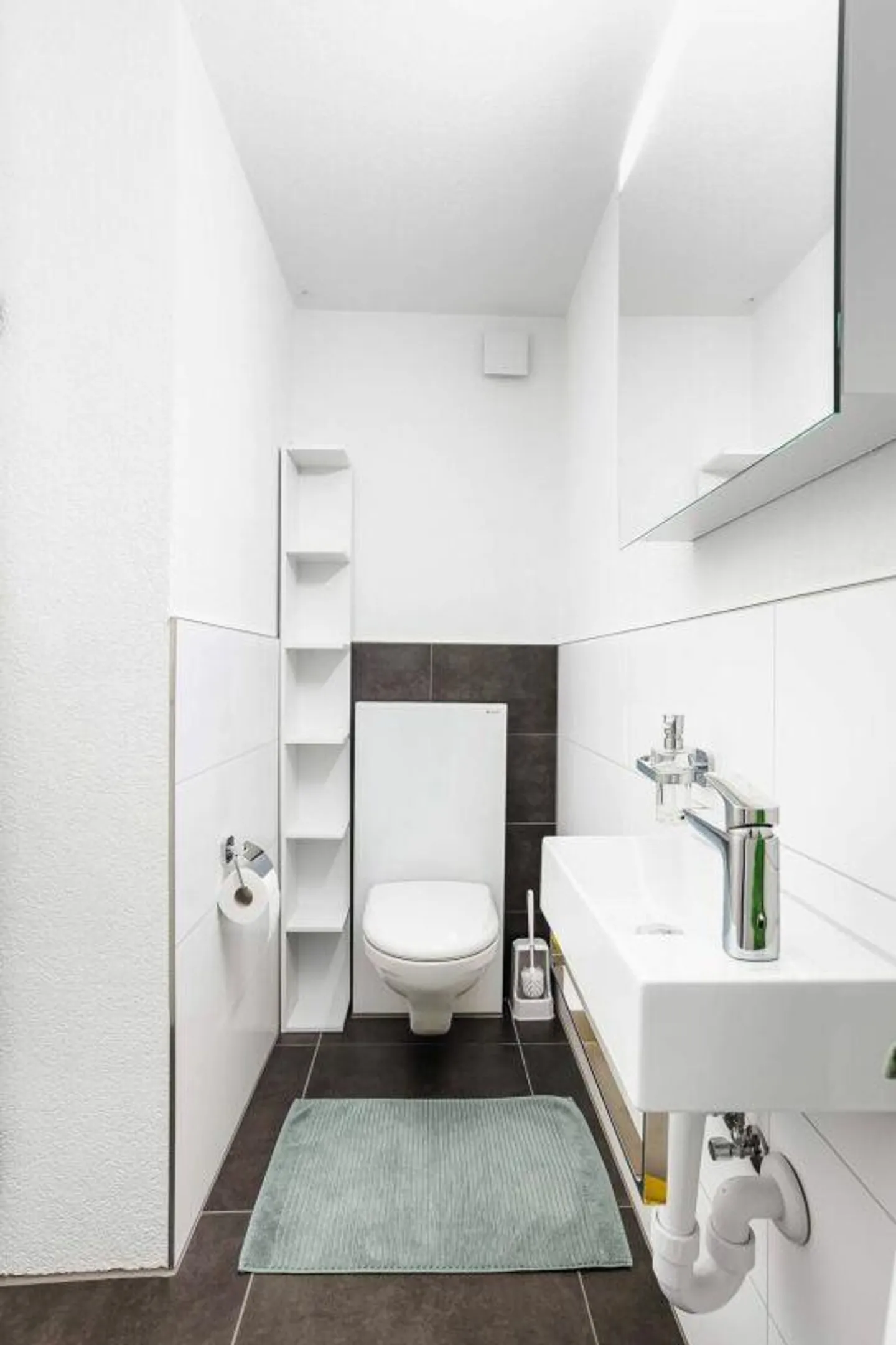 Appartement spacieux de 5,5 pièces calme et central - Photo 9 sur 10