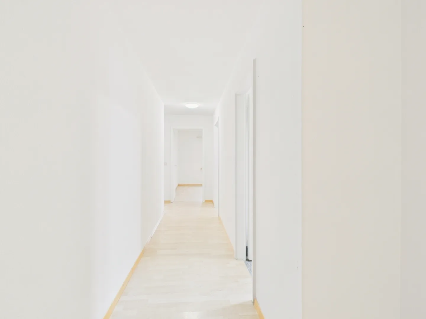 Appartement lumineux et abordable de 3 pièces à Wynau - Photo 7 sur 8