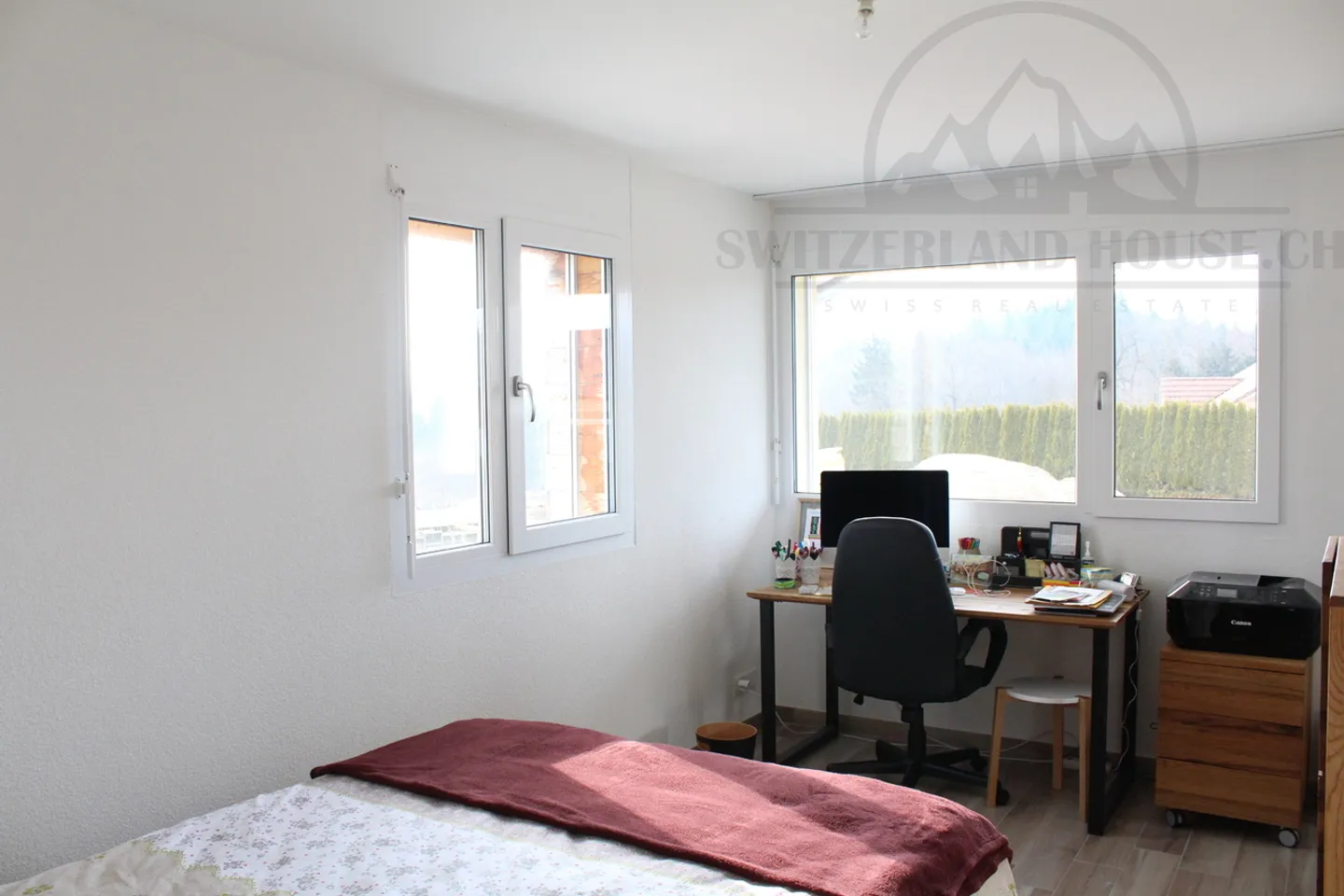 Geräumige 4,5-Zimmer-Wohnung mit freiem Blick in Posat - Foto 4 von 11