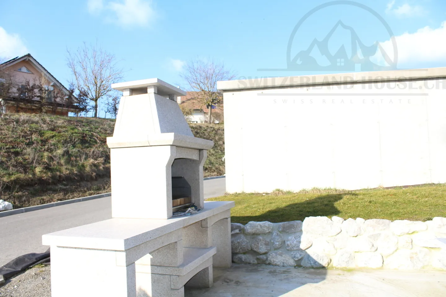 Geräumige 4,5-Zimmer-Wohnung mit freiem Blick in Posat - Foto 8 von 11