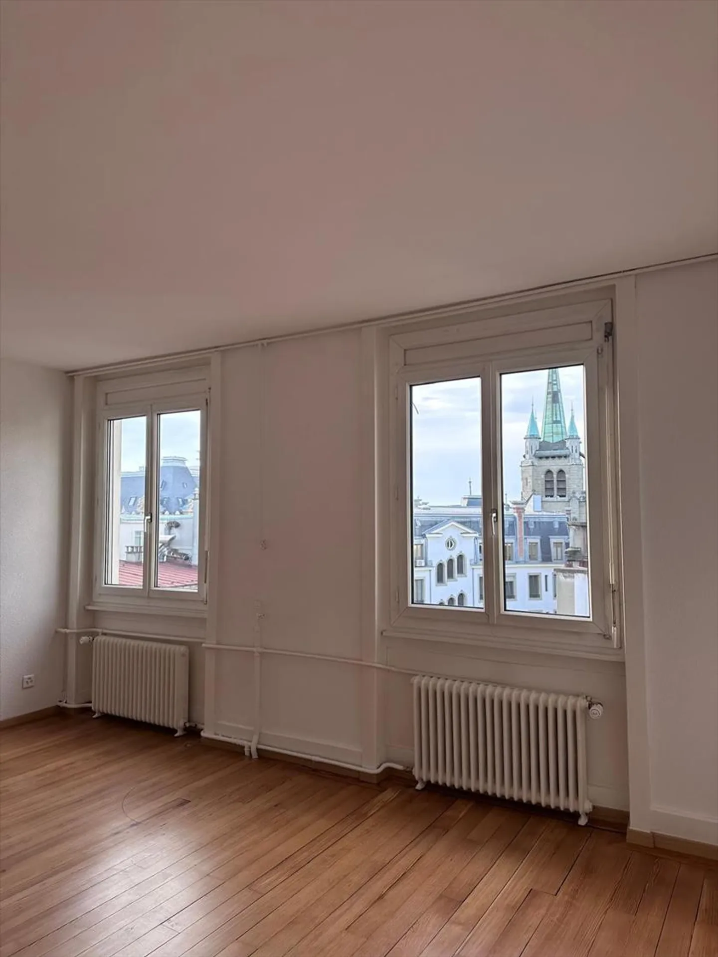 Appartamento luminoso in centro città - Foto 4 di 8