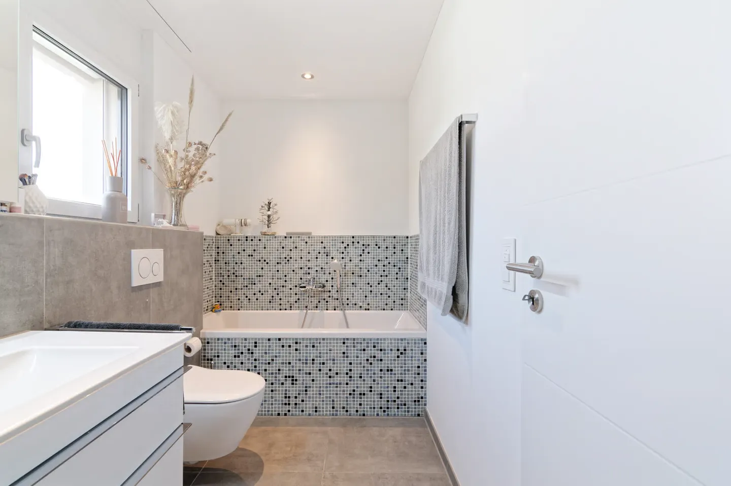 Modernes Familienhaus in Lengwil - Foto 6 von 13