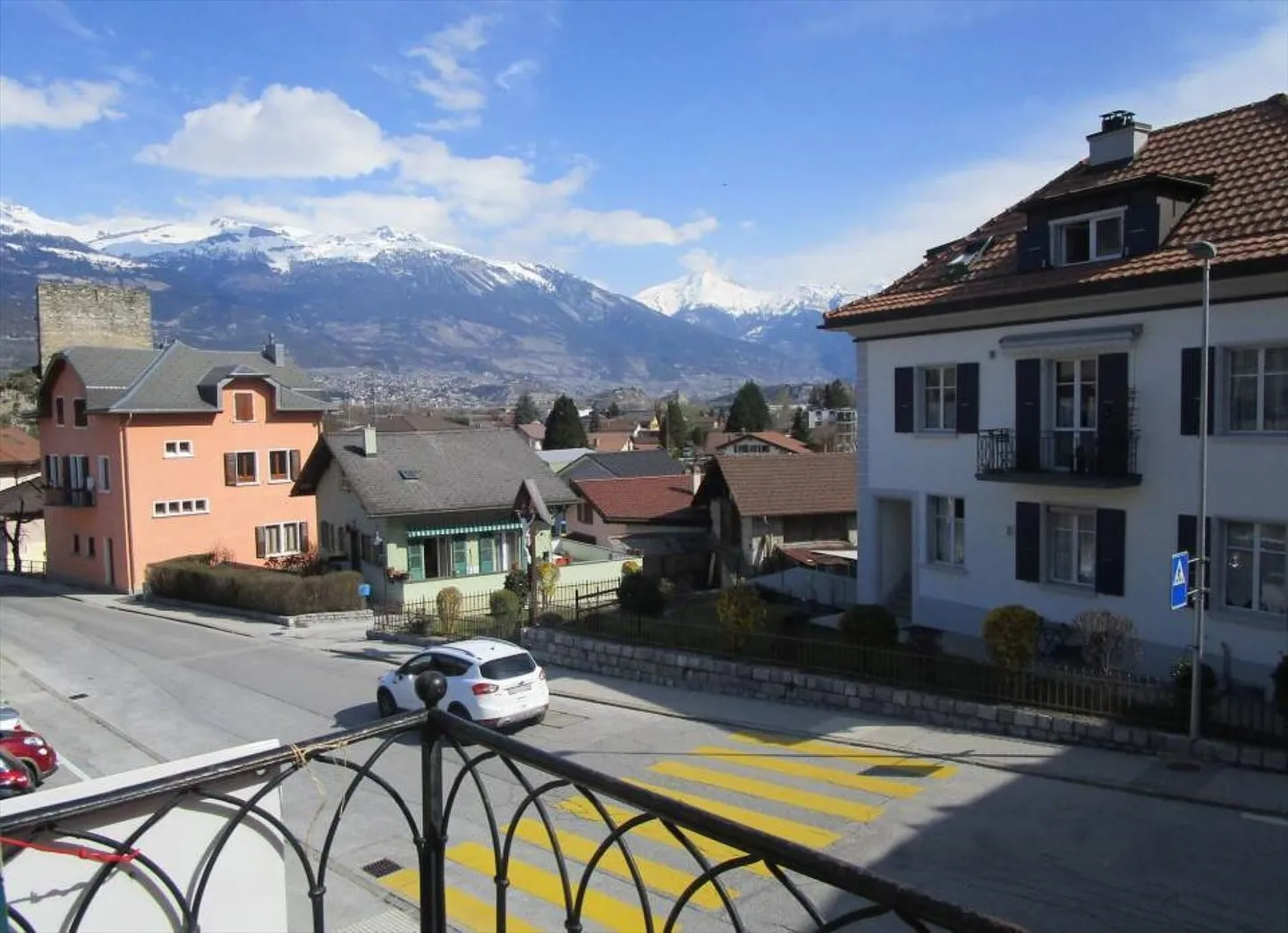 Apartment for sale - Photo 1 of 8