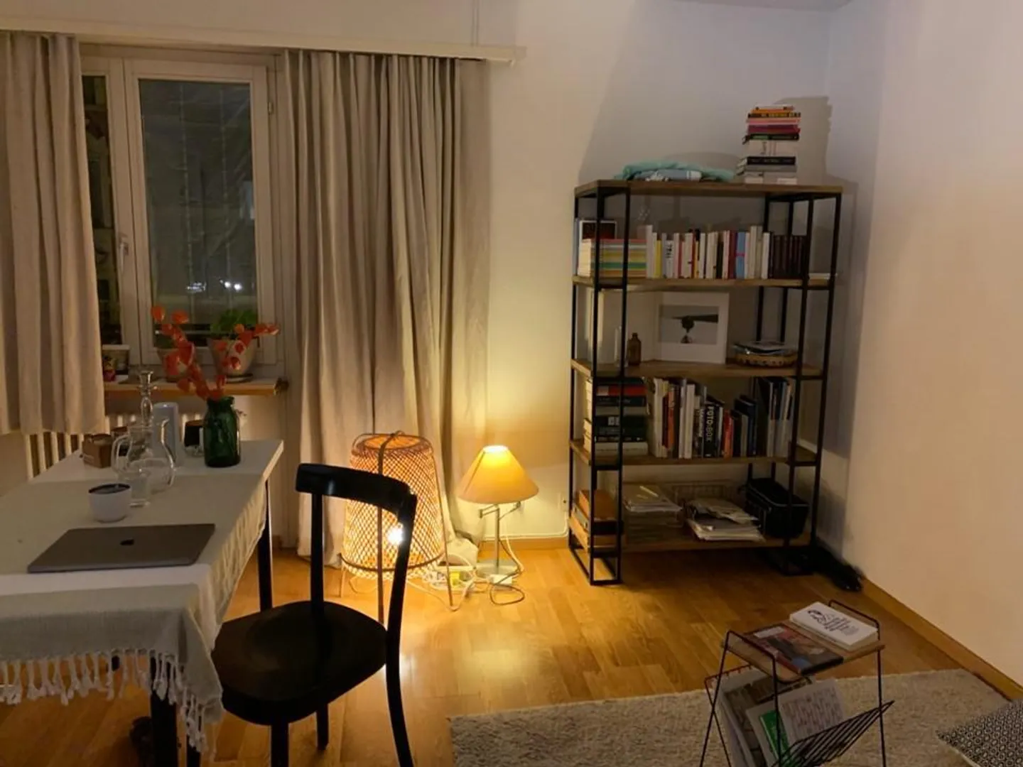 Appartamento temporaneo 2.0 stanze nel cuore di Zurigo Wiedikon - Foto 1 di 9