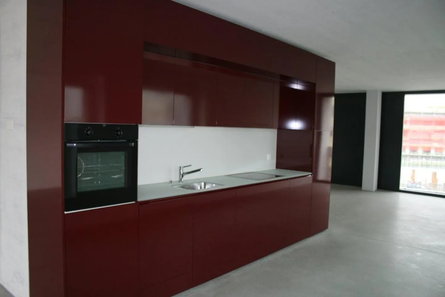 RENT WITHOUT DEPOSIT - Centrally located city quarter - Photo 2 of 8