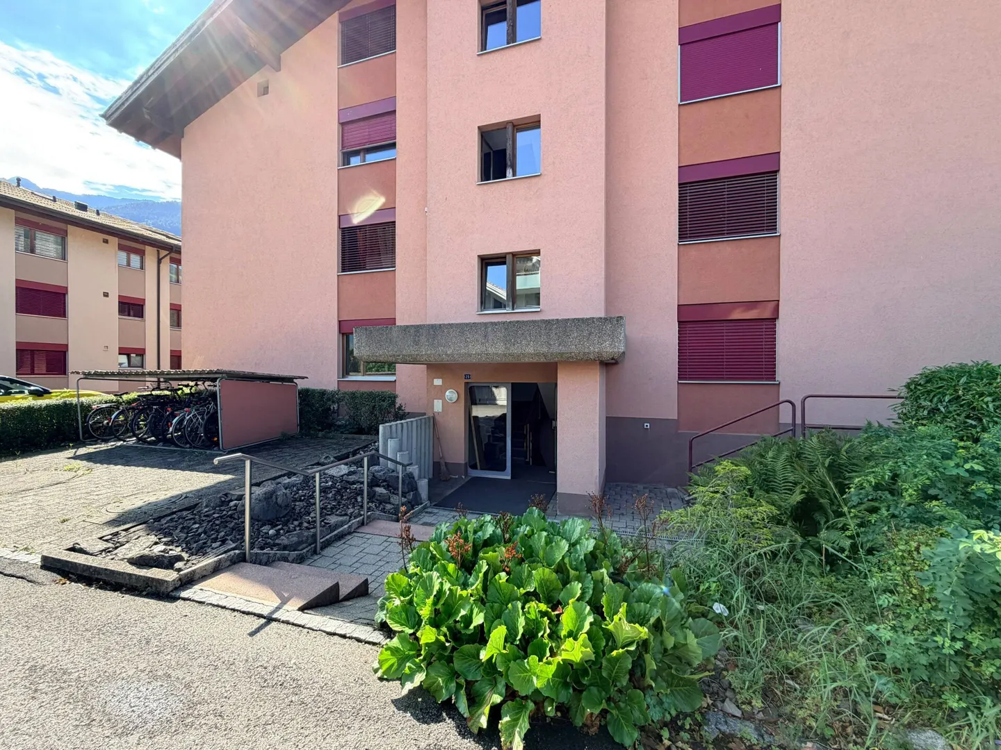 Appartamento solido di 3,5 stanze con bella terrazza e EHP a Interlaken - Foto 19 di 19