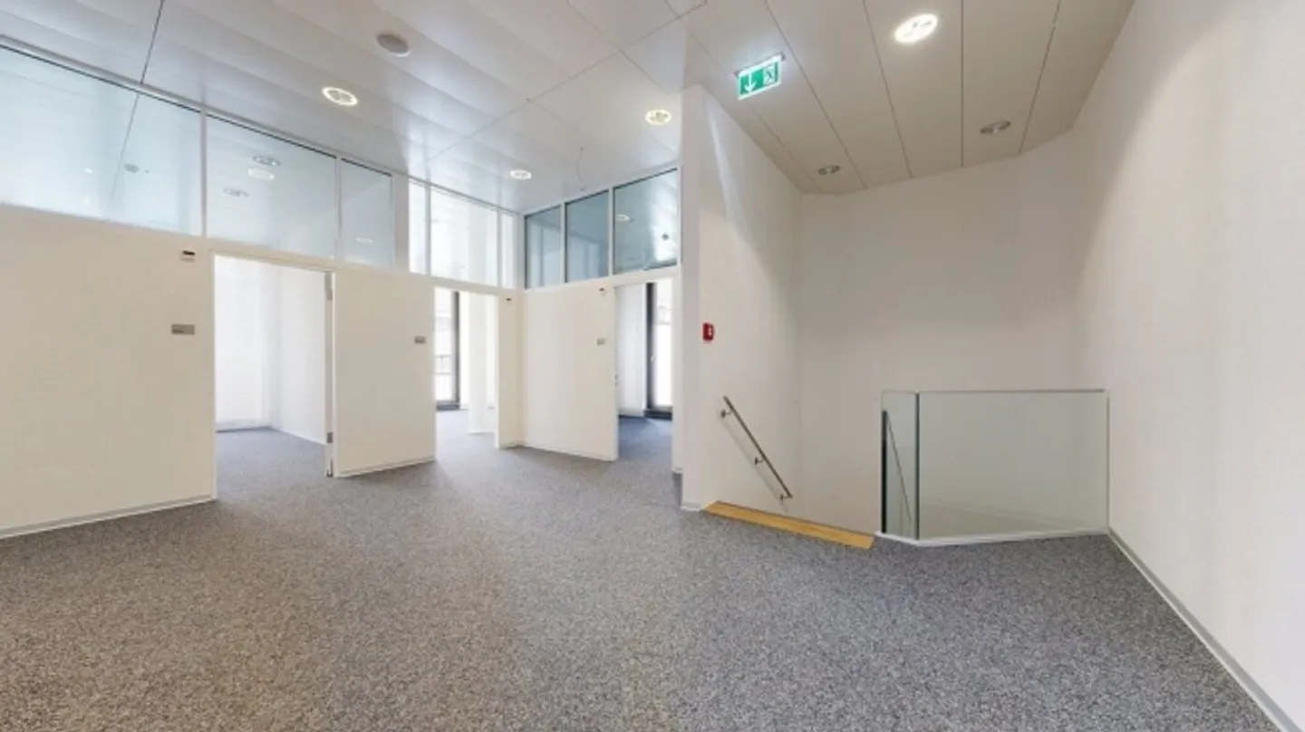 Mischgenutztes Gebäude mieten - Foto 3 von 9