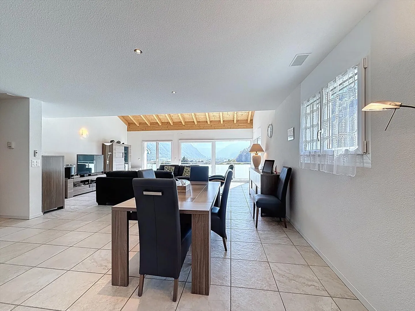 Attique à vendre - Photo 5 sur 12