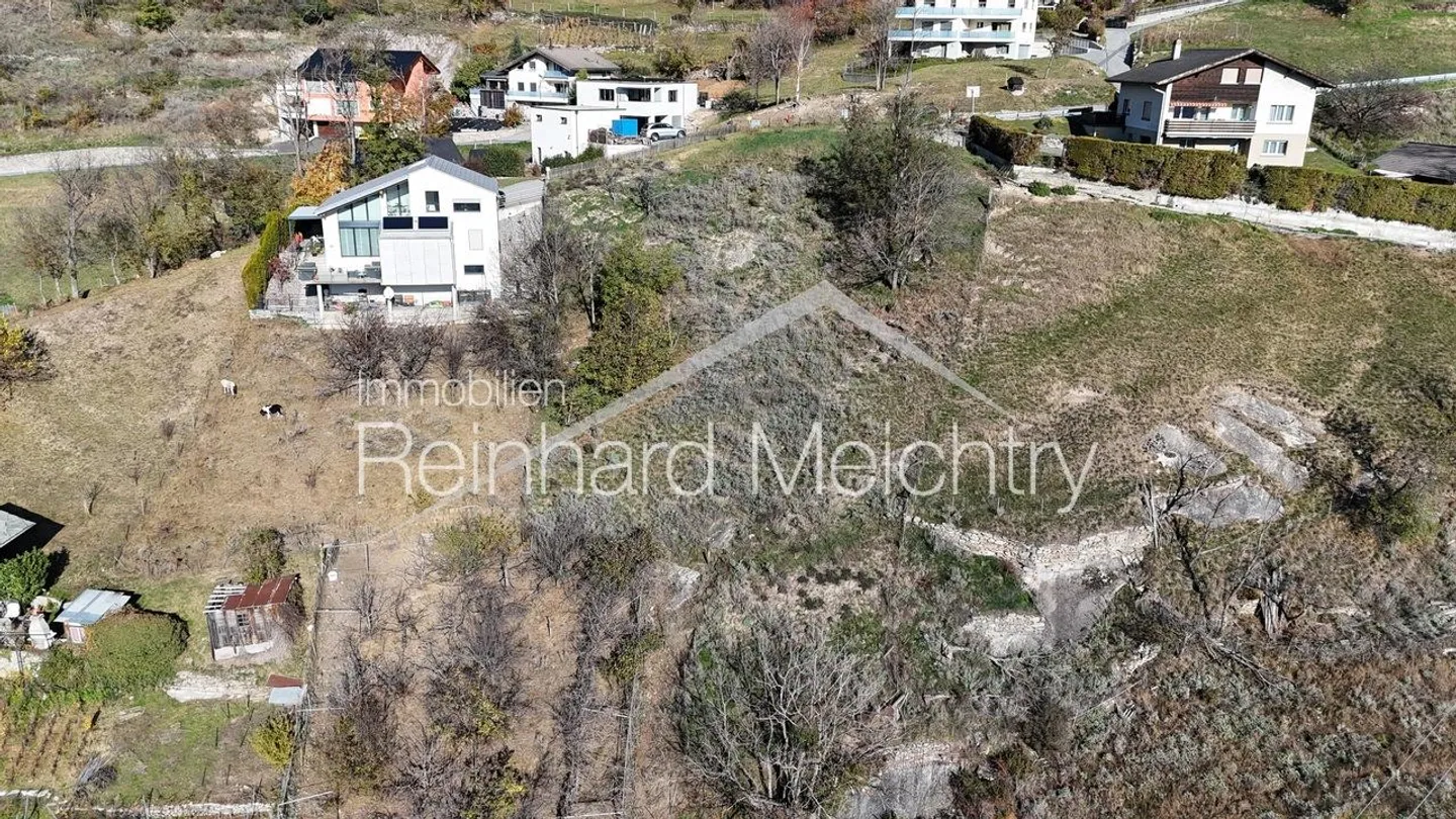 Terreno edificabile in vendita - Foto 1 di 7