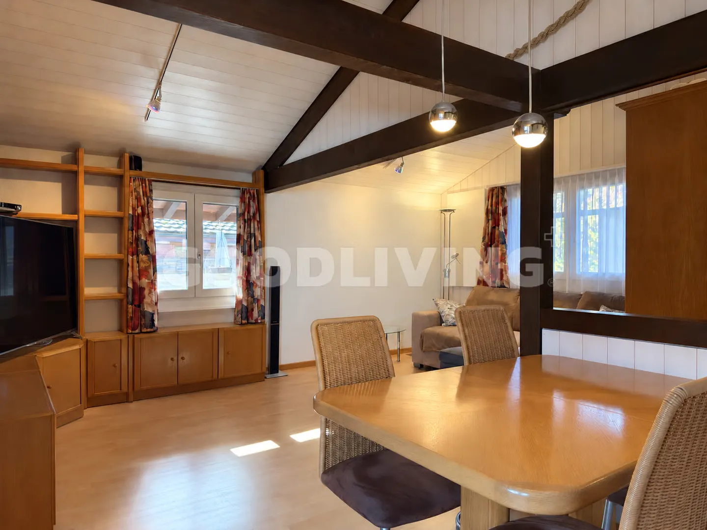Small, fine and full of charm - Your home in the middle of greenery - Photo 3 of 8