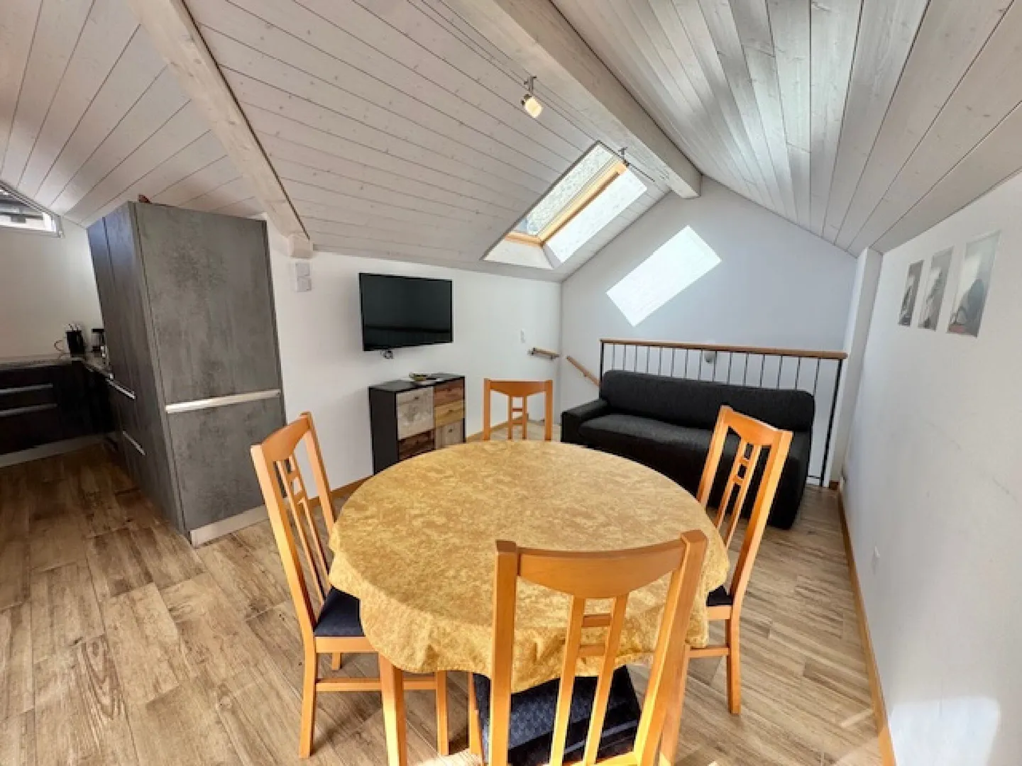 FOR SALE IN THE CENTER OF GORDEVIO - Charming, completely renovated Rustico - Photo 7 of 21