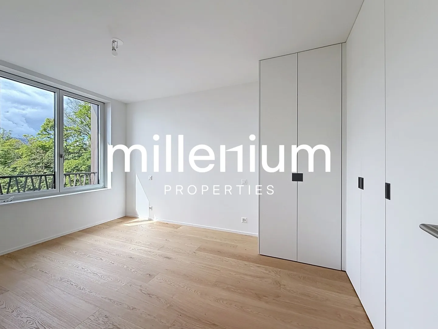 Neue möblierte Penthouse-Wohnung in der Nähe des Golfplatzes ohne direkte Nachbarn - Foto 6 von 7