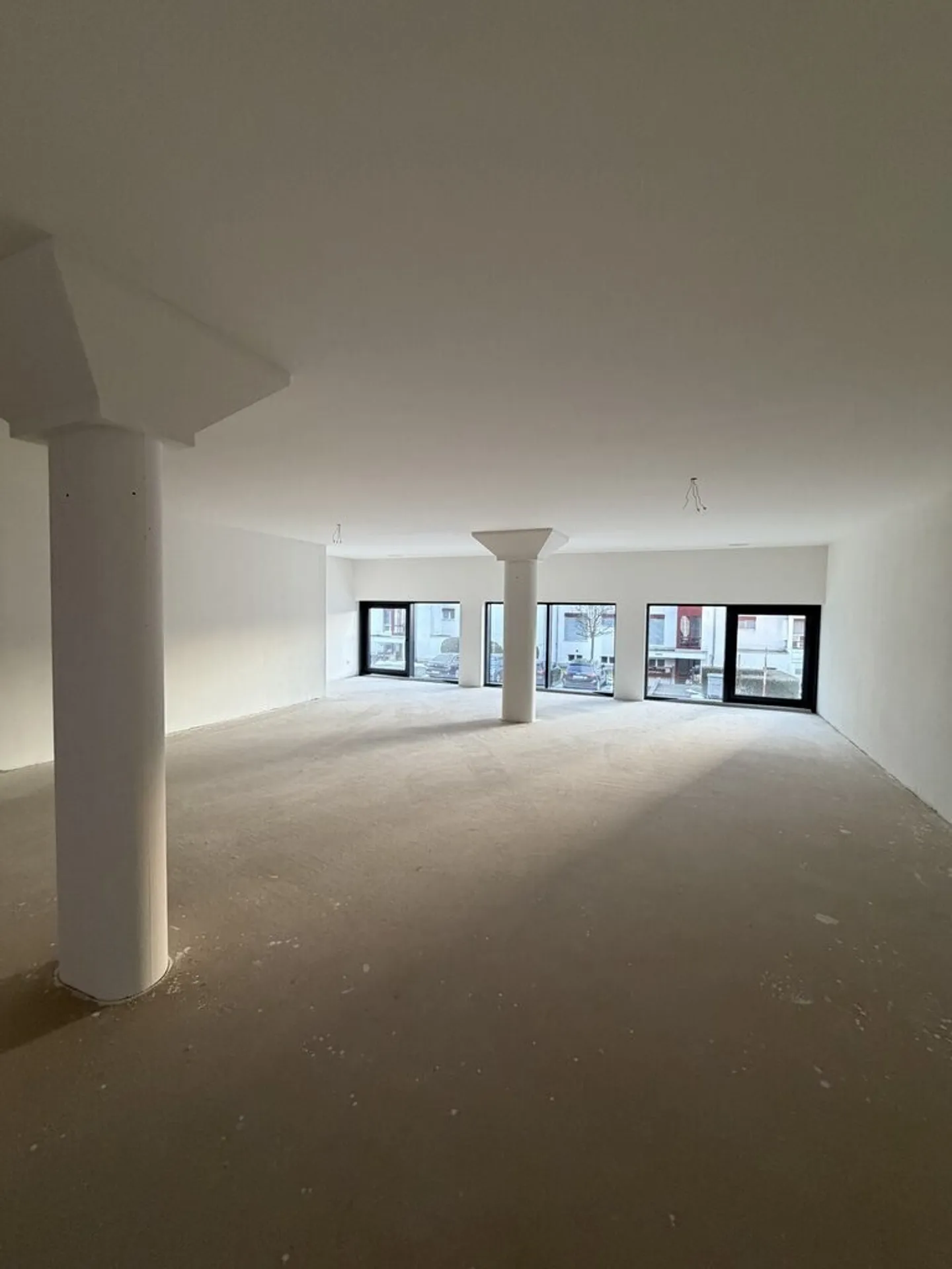 Espace de bureau/commercial attrayant dans un nouveau bâtiment, première occupation à Lucerne/Littau - Photo 2 sur 7