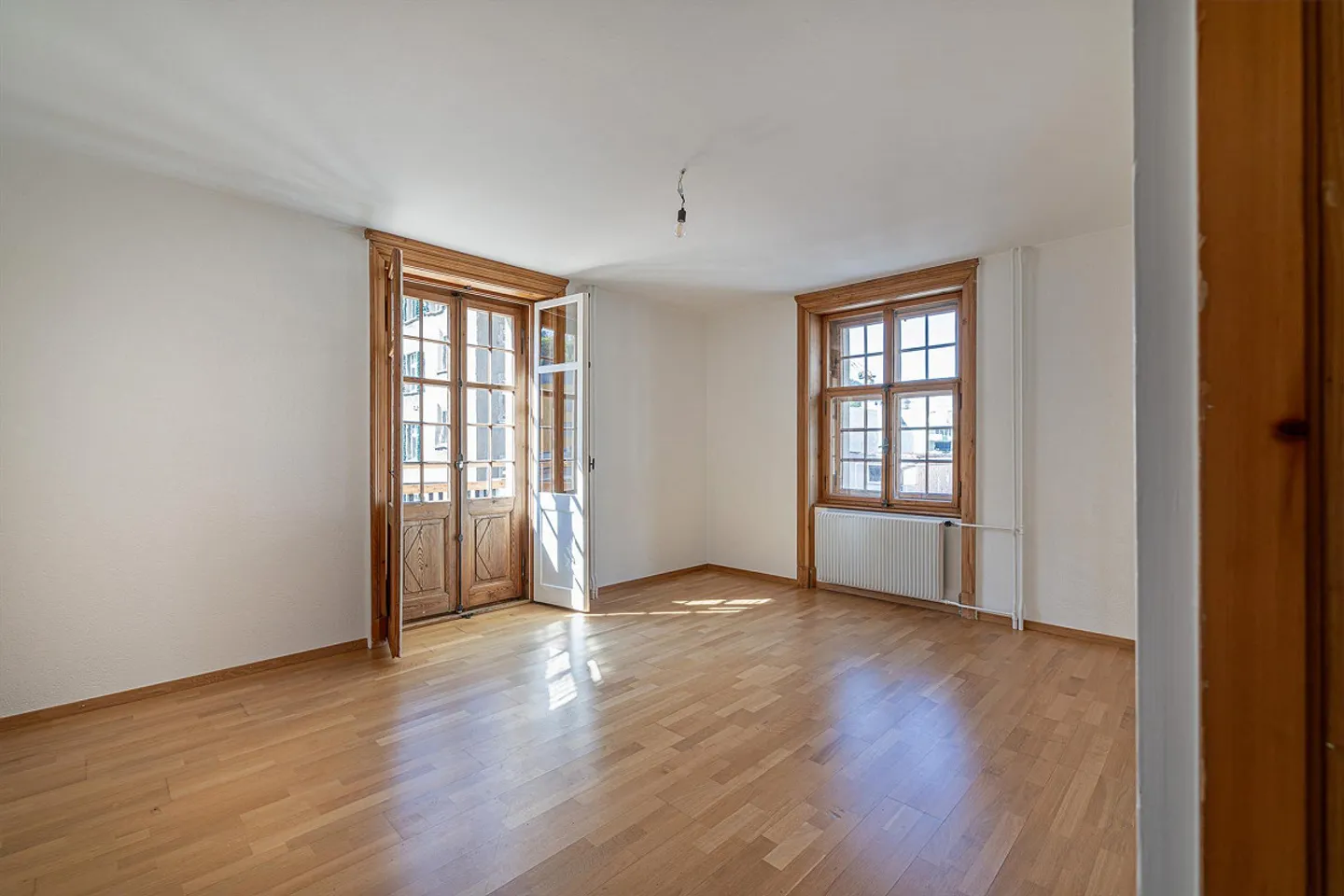 Appartamento in vecchio edificio appena ristrutturato con grande terrazza - Foto 6 di 16