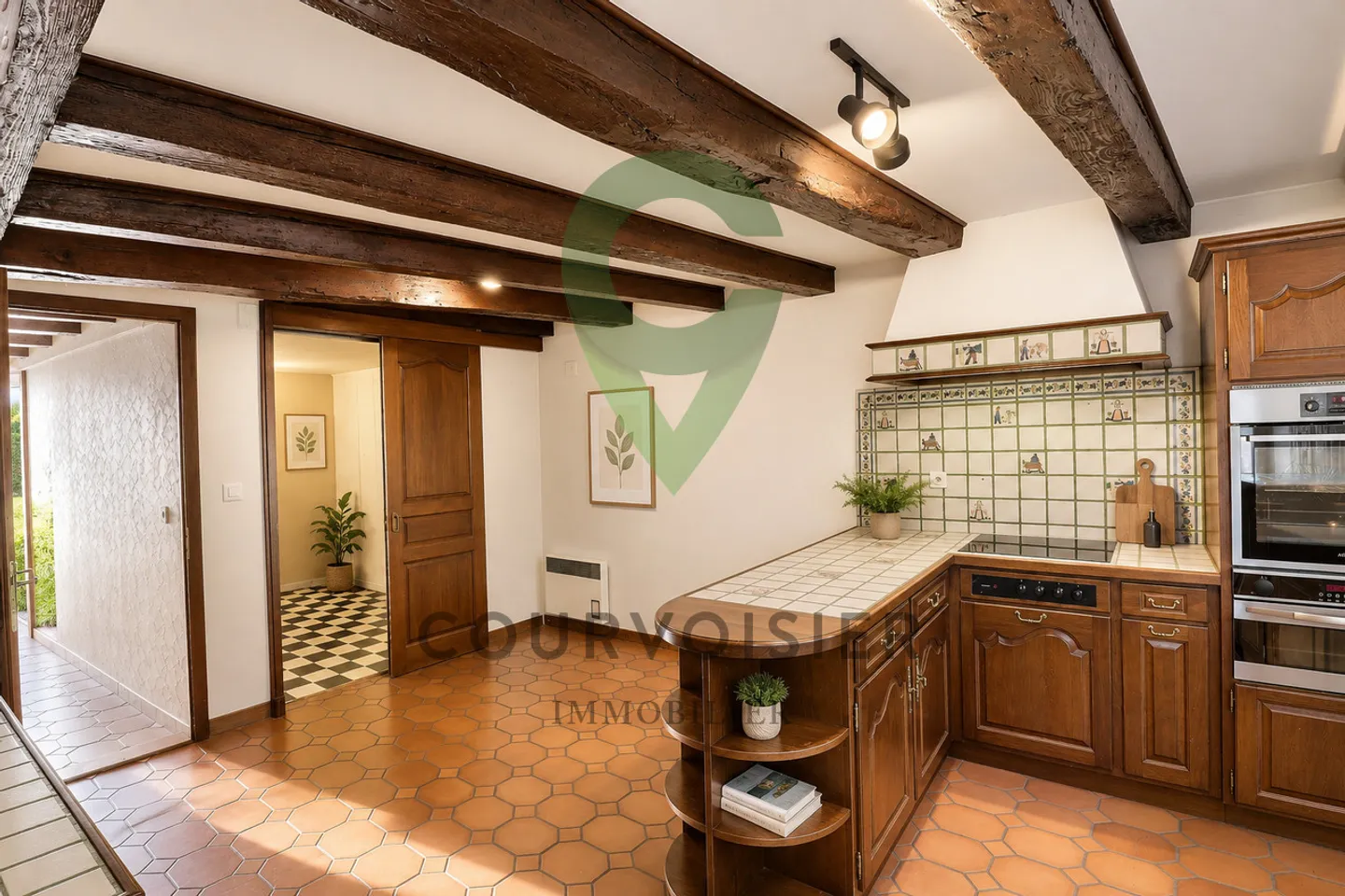 Village house with 6 rooms to renovate in the heart of Estavayer-le-lac - Photo 4 of 14