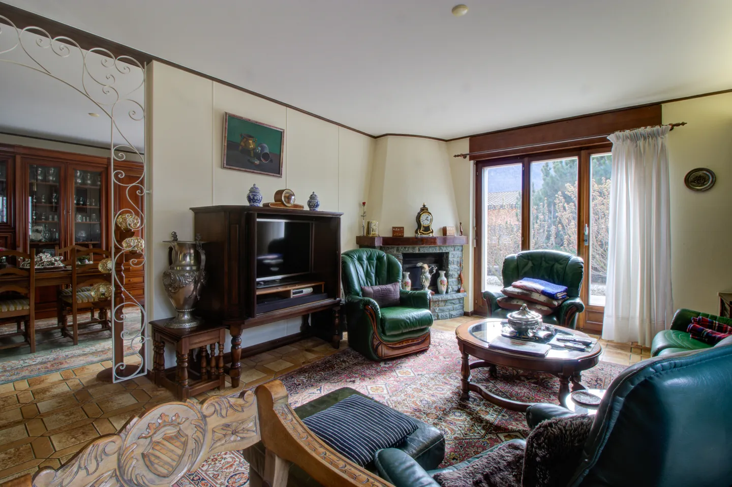 Villa - 2 apartments - 1,200 m3 - Vétroz - EXCLUSIVITY - ref. 10242548 - Photo 1 of 12