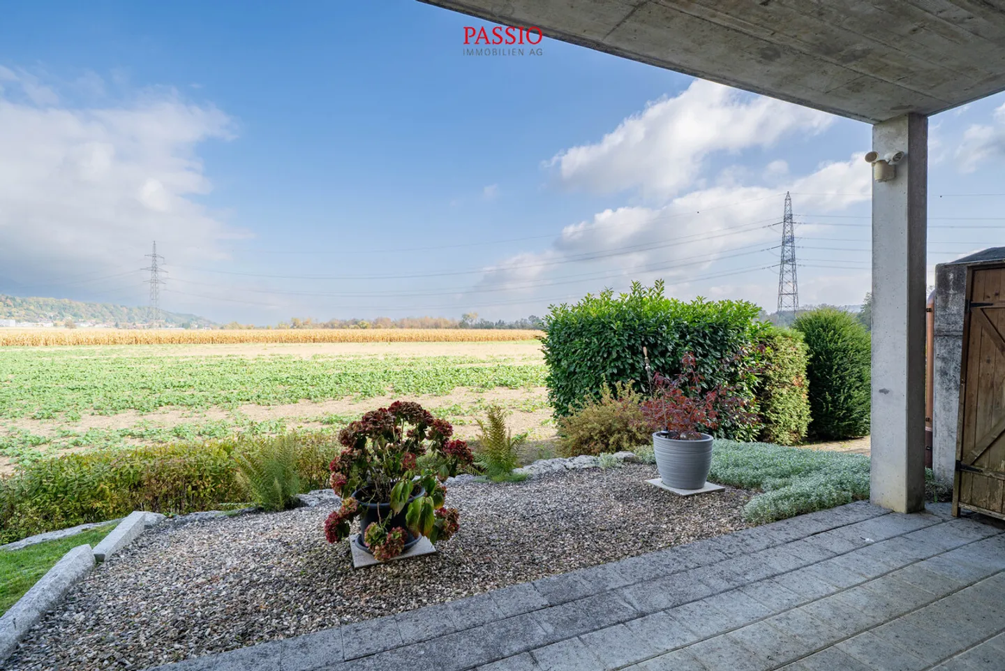 Appartement moderne de 4,5 pièces au rez-de-chaussée avec 2 espaces de détente dans un emplacement de choix - Photo 19 sur 27