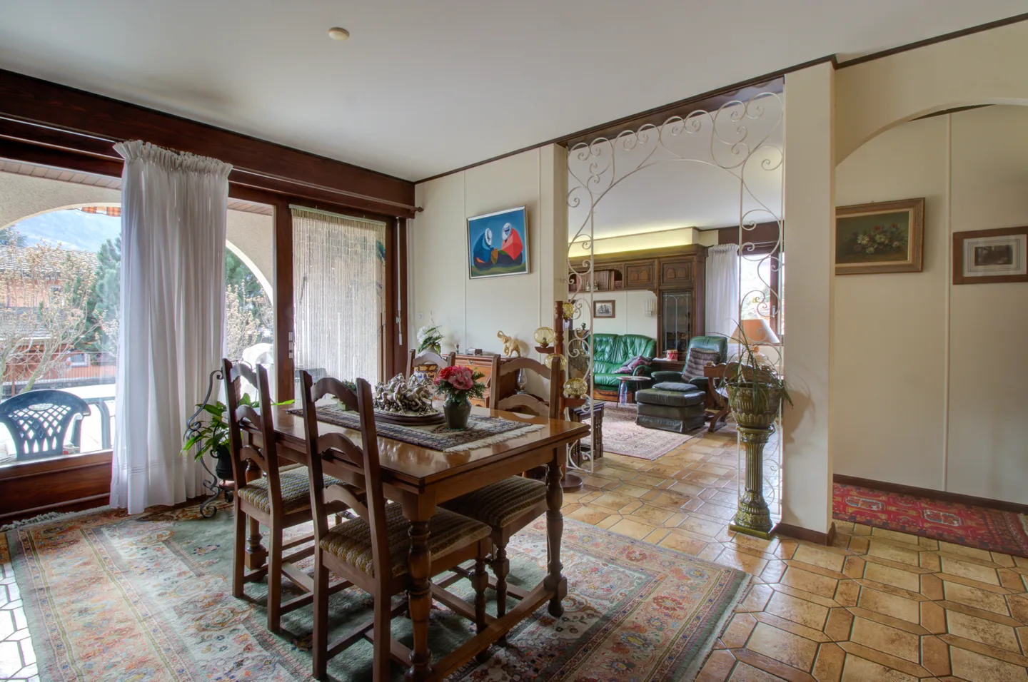 Villa - 2 apartments - 1,200 m3 - Vétroz - EXCLUSIVITY - ref. 10242548 - Photo 4 of 12