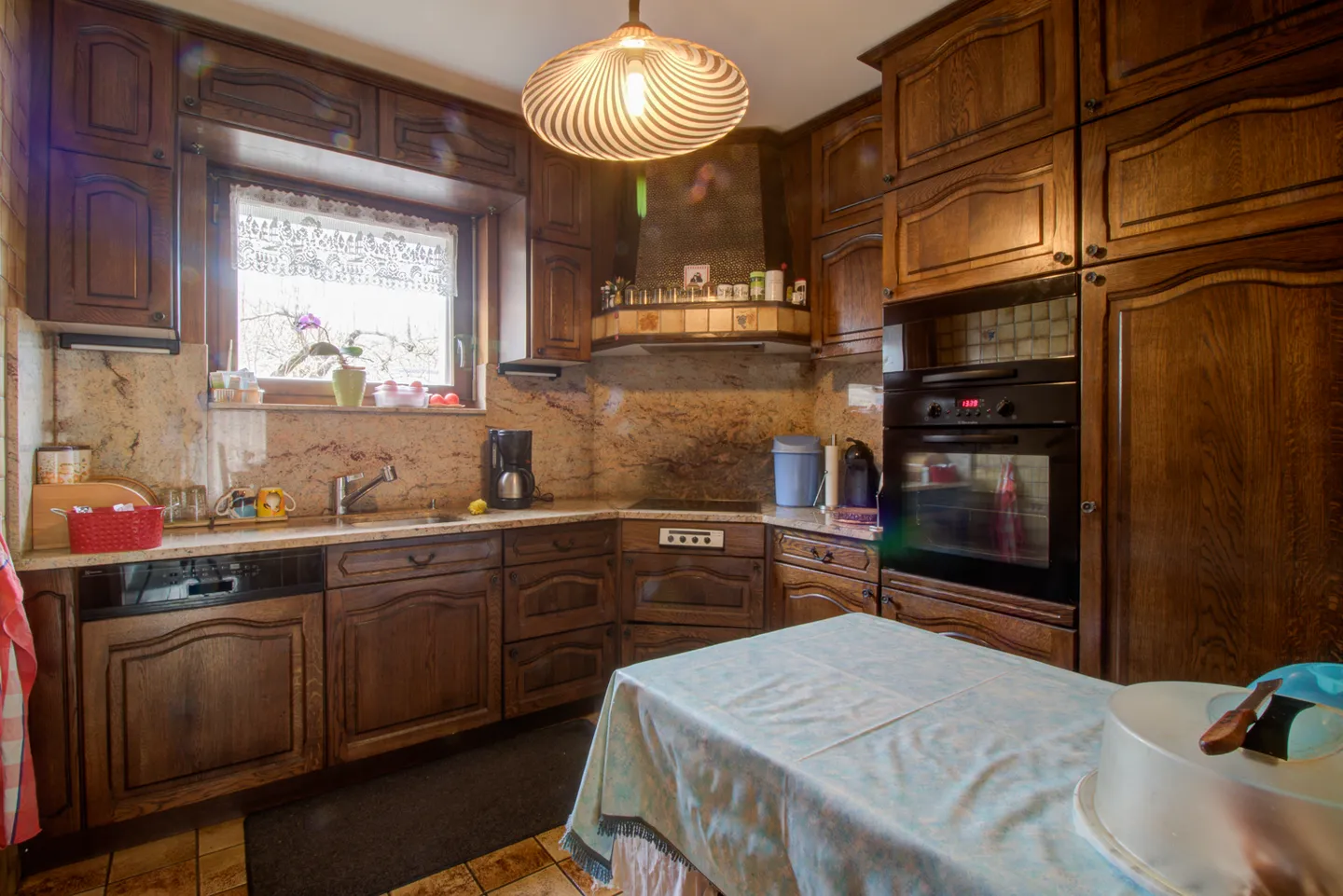 Villa - 2 apartments - 1,200 m3 - Vétroz - EXCLUSIVITY - ref. 10242548 - Photo 5 of 12