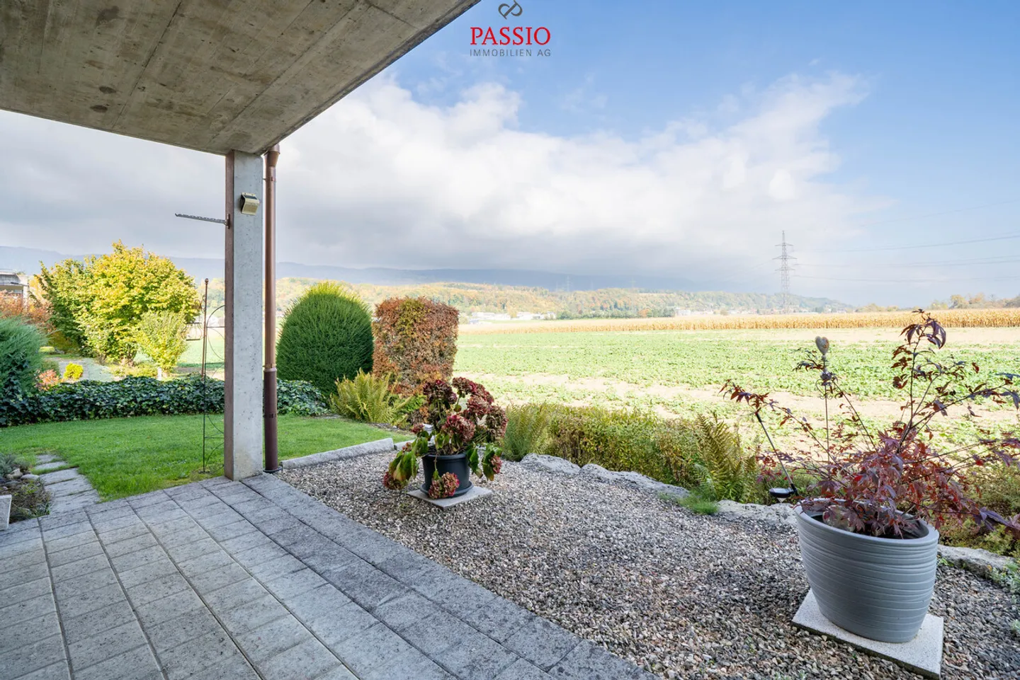 Appartement moderne de 4,5 pièces au rez-de-chaussée avec 2 espaces de détente dans un emplacement de choix - Photo 20 sur 27
