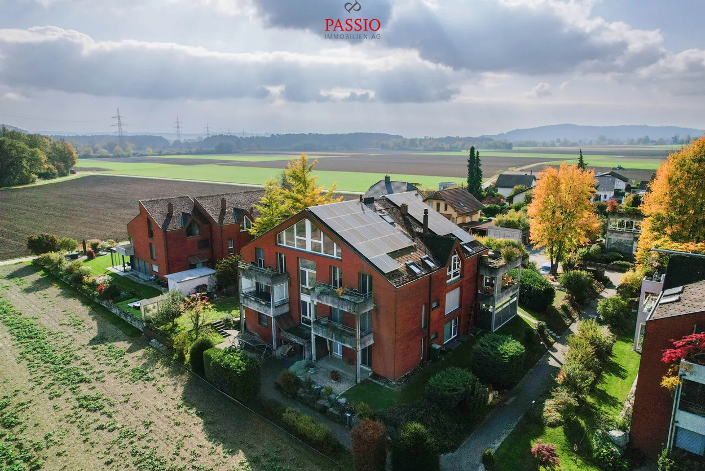 Appartement moderne de 4,5 pièces au rez-de-chaussée avec 2 espaces de détente dans un emplacement de choix - Photo 25 sur 27